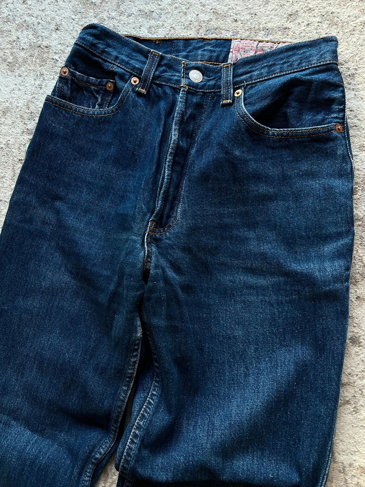 Levi's Levi’s 901 Women Sz W 28 L 32 Made in Spain Vintage 1994 Size 28" / US 6 / IT 42 - 2 Thumbnail