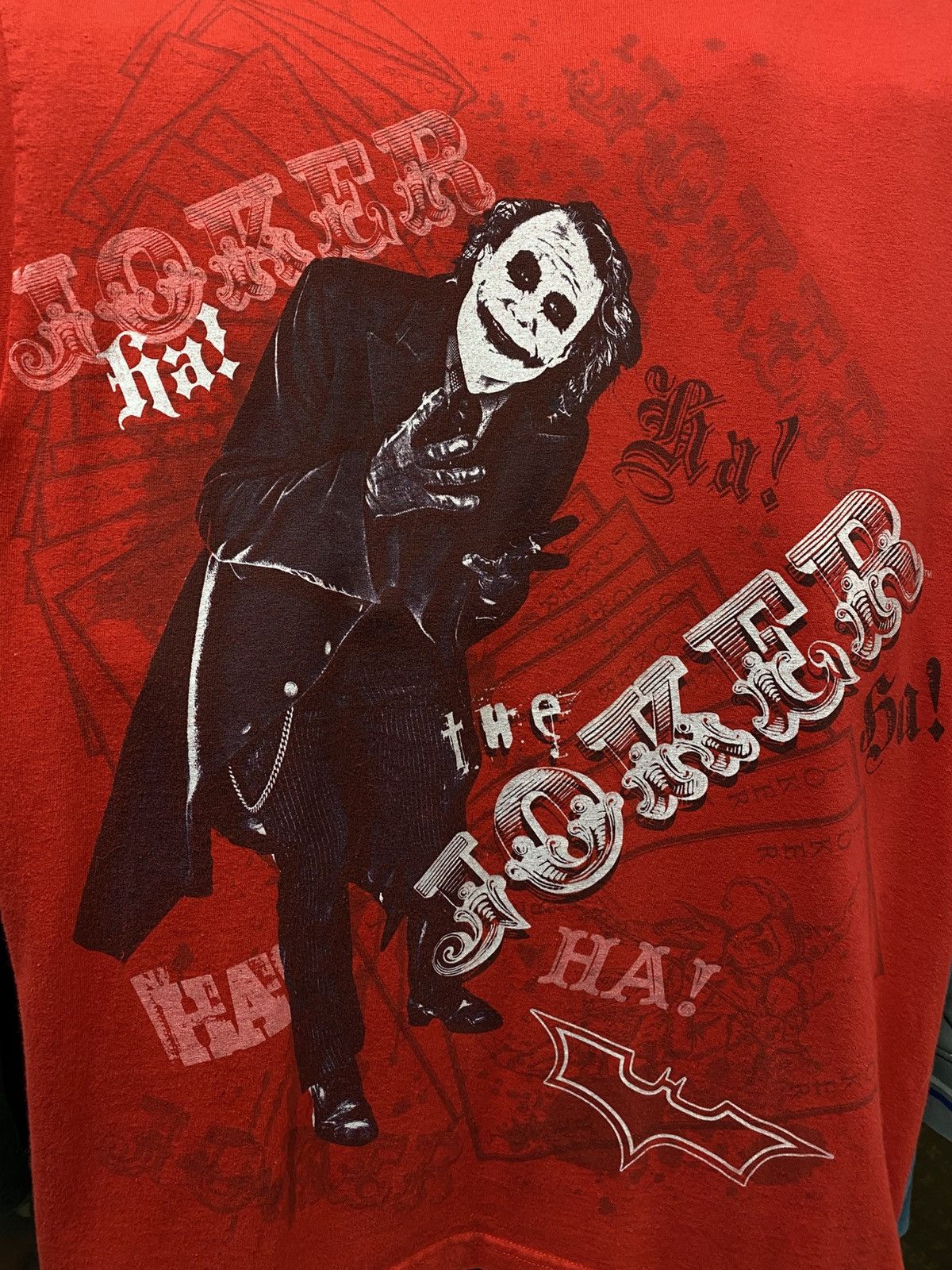 Vintage 00’ Vintage Batman Dark Knight Joker Tee Shirt XLarge Size US XL / EU 56 / 4 - 2 Thumbnail