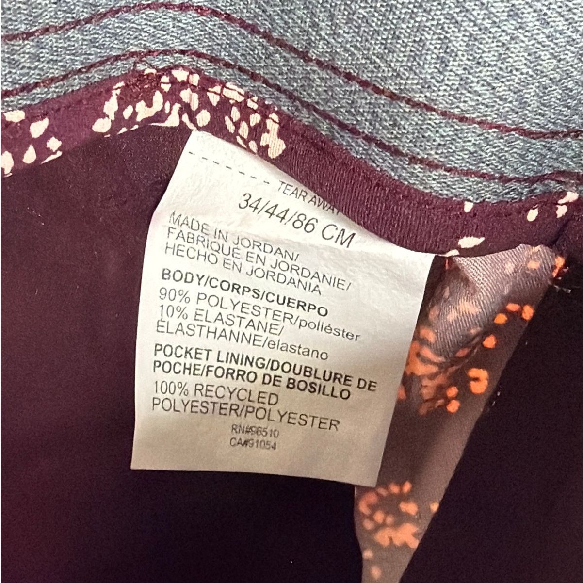 Under Armour NWT Under Armour Golf Printed Burgundy Shorts Mens Size 34 Size US 34 / EU 50 - 8 Thumbnail