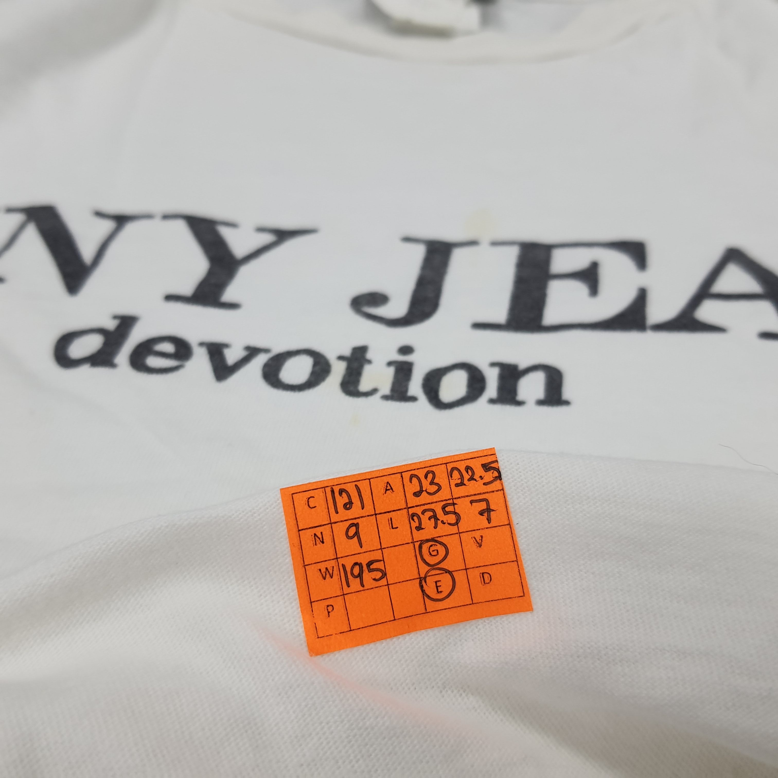 DKNY × Vintage Vintage DKNY Jeans Devotion Streetwear T-shirt Size US XL / EU 56 / 4 - 9 Thumbnail