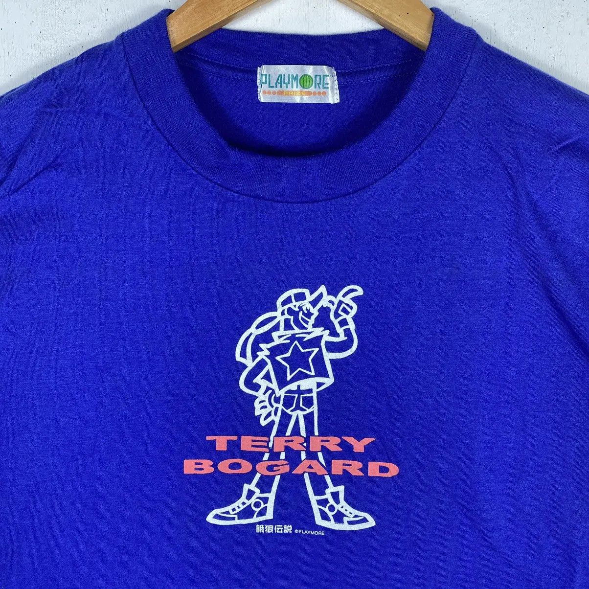 Japanese Brand Vintage 90's TERRY BOGARD Playmore Snk King Of Fighters Tee Size US L / EU 52-54 / 3 - 3 Thumbnail