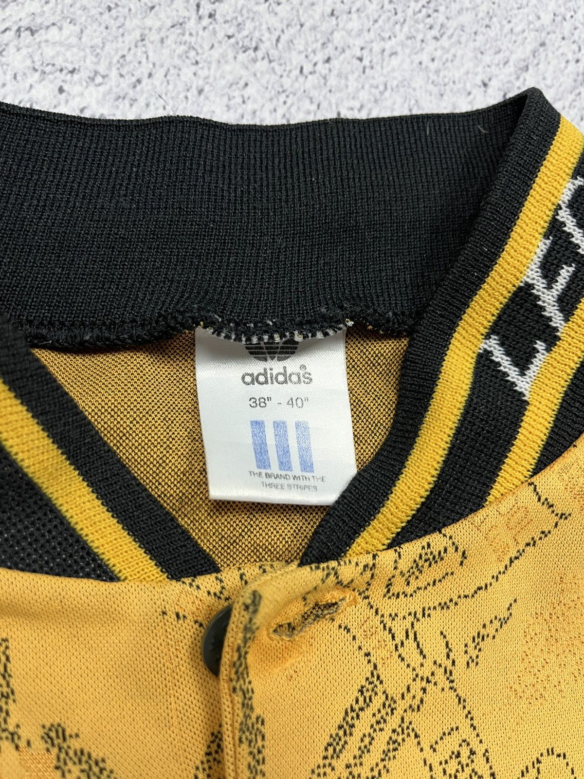 Adidas Vintage Adidas Liverpool 1994 1996 Third Shirt Soccer Jersey Size US M / EU 48-50 / 2 - 7 Thumbnail