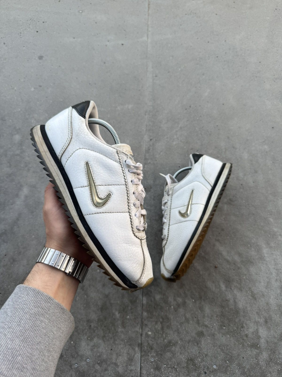 Nike × Vintage Vintage 2001 Nike Cortez 72’ Retro hype sneakers Size US 7.5 / EU 40-41 - 2 Thumbnail