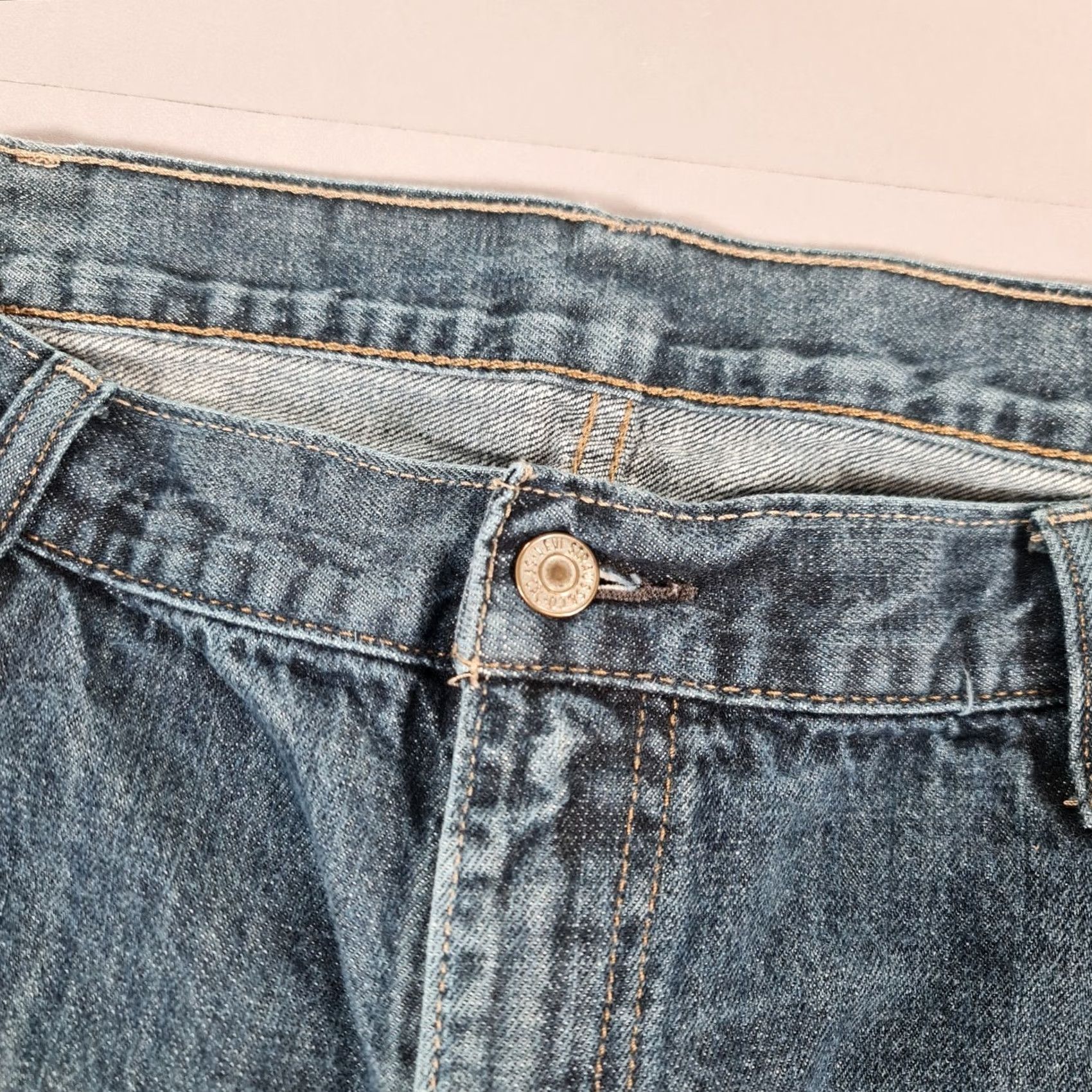 Levi's Levis 527 Jeans Mens Bootcut W42 L30 Blue Denim Zip Fly 5-Pocket Regular Fit Hamilton City USA Modern Vintage: No Size US 42 / EU 58 - 3 Thumbnail