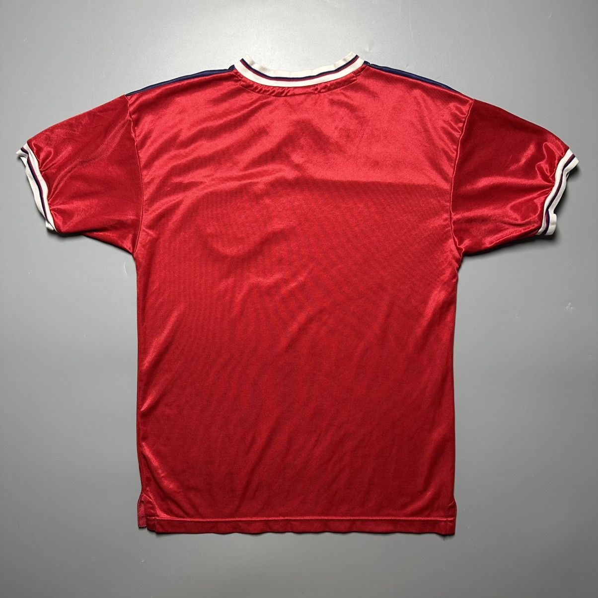 Umbro ENGLAND x SCORE DRAW 1980/1983 SOCCER AWAY JERSEY Size US S / EU 44-46 / 1 - 8 Thumbnail