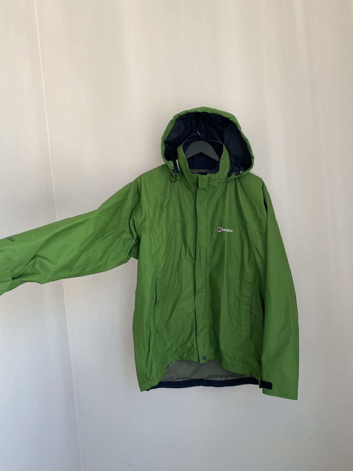 Berghaus Berghaus AQ2 men's jacket Size US L / EU 52-54 / 3 - 2 Thumbnail