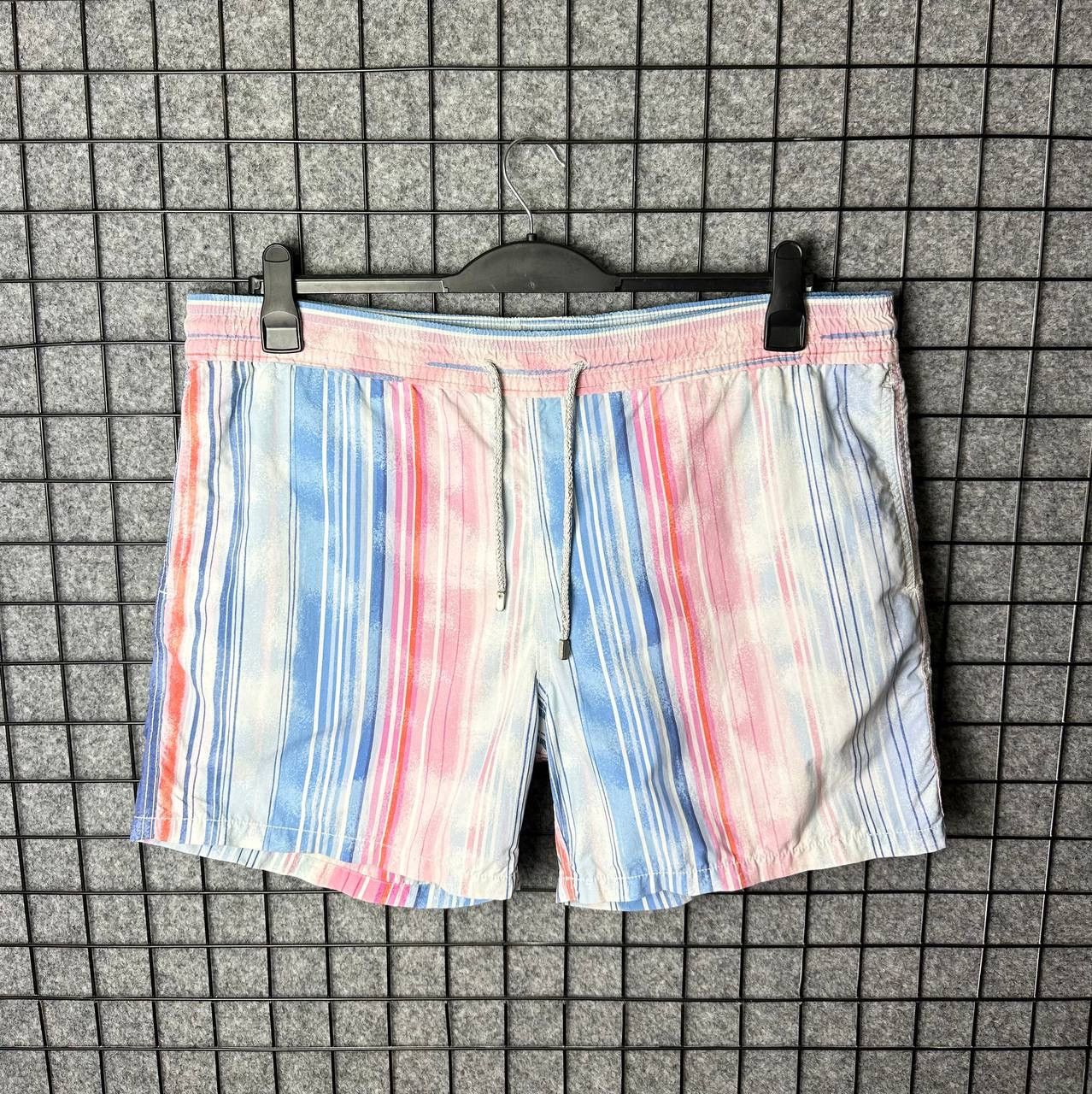Vilebrequin × Vintage Vilebrequin shorts striped spray print size XLarge Size US 36 / EU 52 - 2 Thumbnail