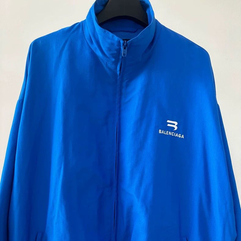 Balenciaga Balenciaga FW21 Sporty B embroidered logo nylon jacket 2502 Size US M / EU 48-50 / 2 - 3 Thumbnail
