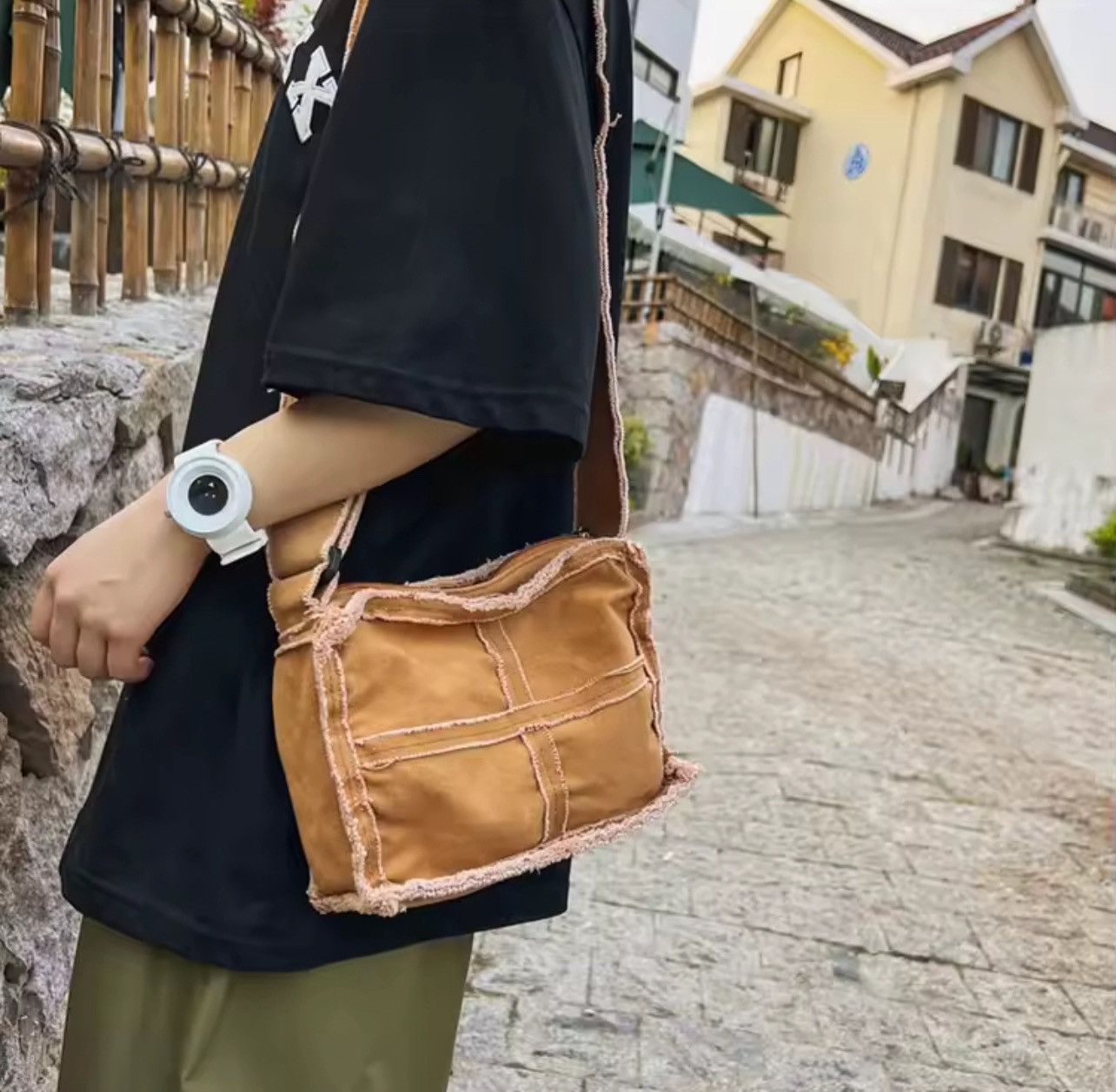 Japanese Brand × Vintage Canvas brown shoulder bag Size ONE SIZE - 2 Thumbnail