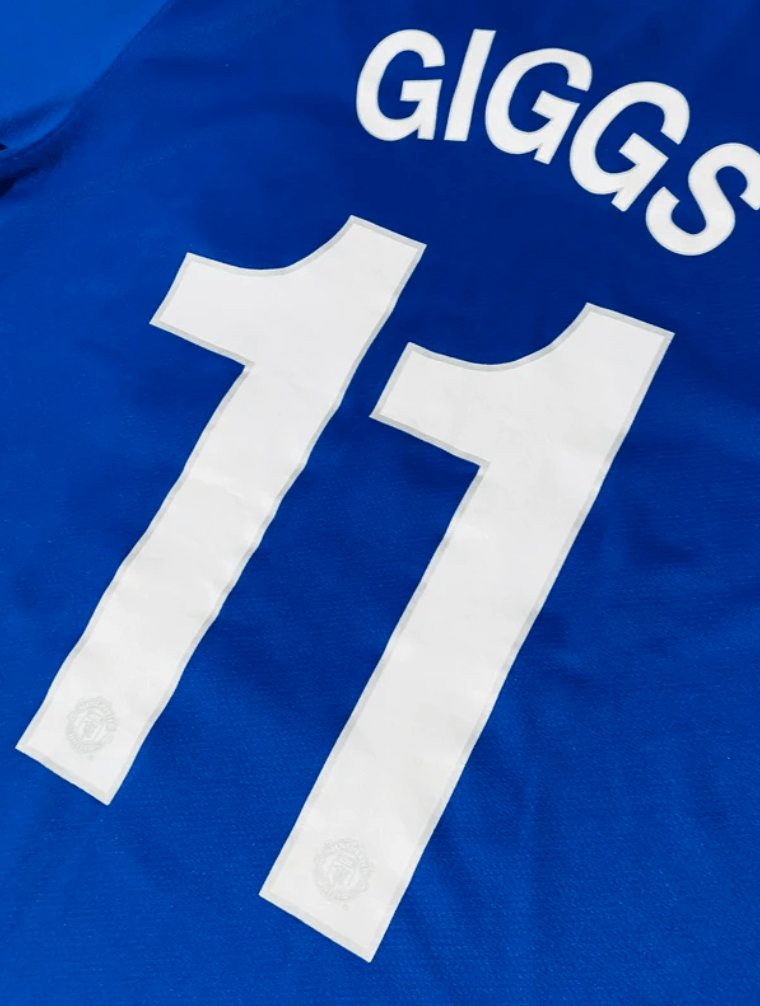 Nike Manchester United *Giggs* Third Jersey 2008 - 2009 3rd Size US M / EU 48-50 / 2 - 9 Thumbnail