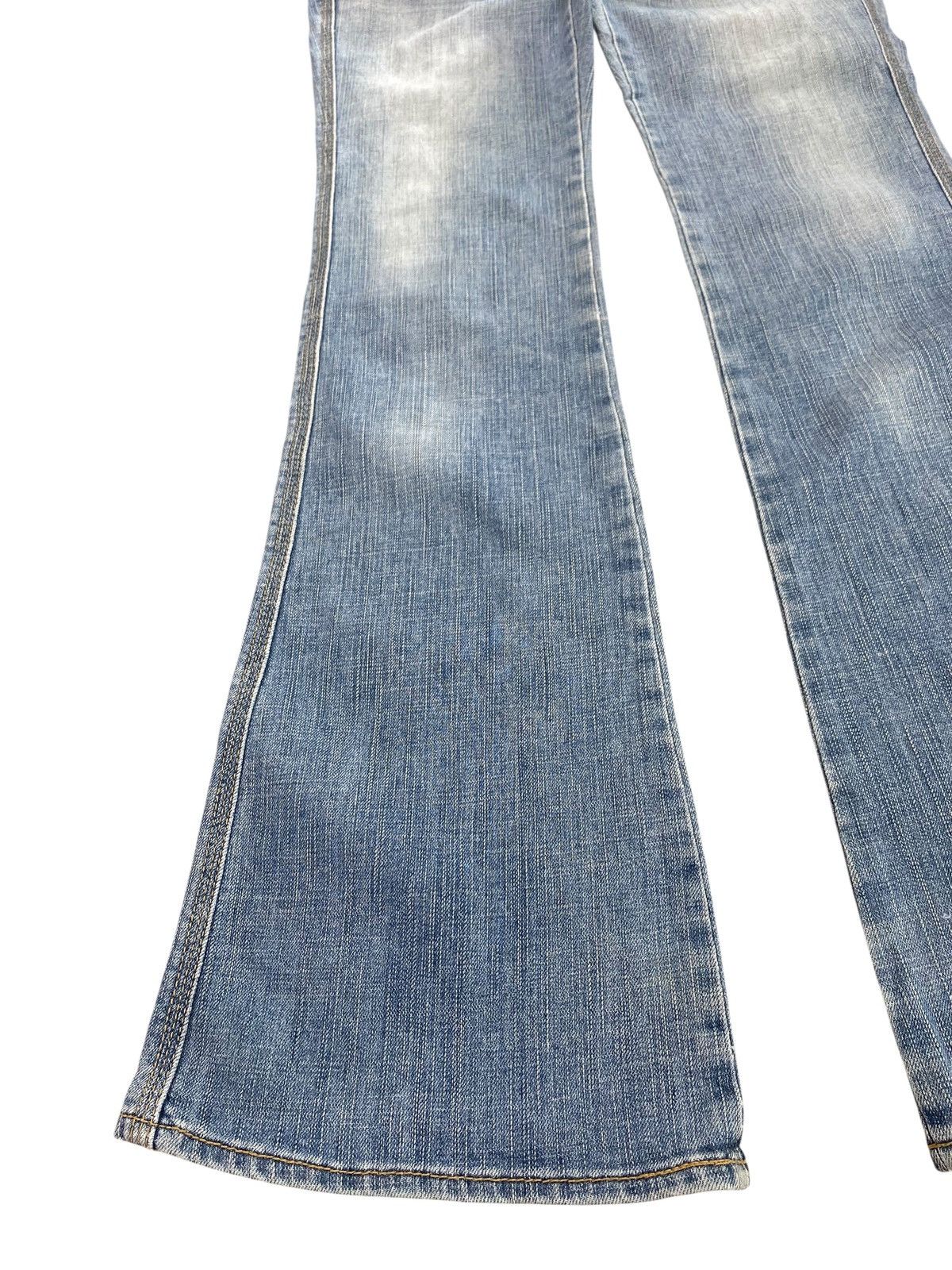 Japanese Brand Queen’s Low Brand Faded Wash Style Flare Jeans Size US 30 / EU 46 - 7 Thumbnail