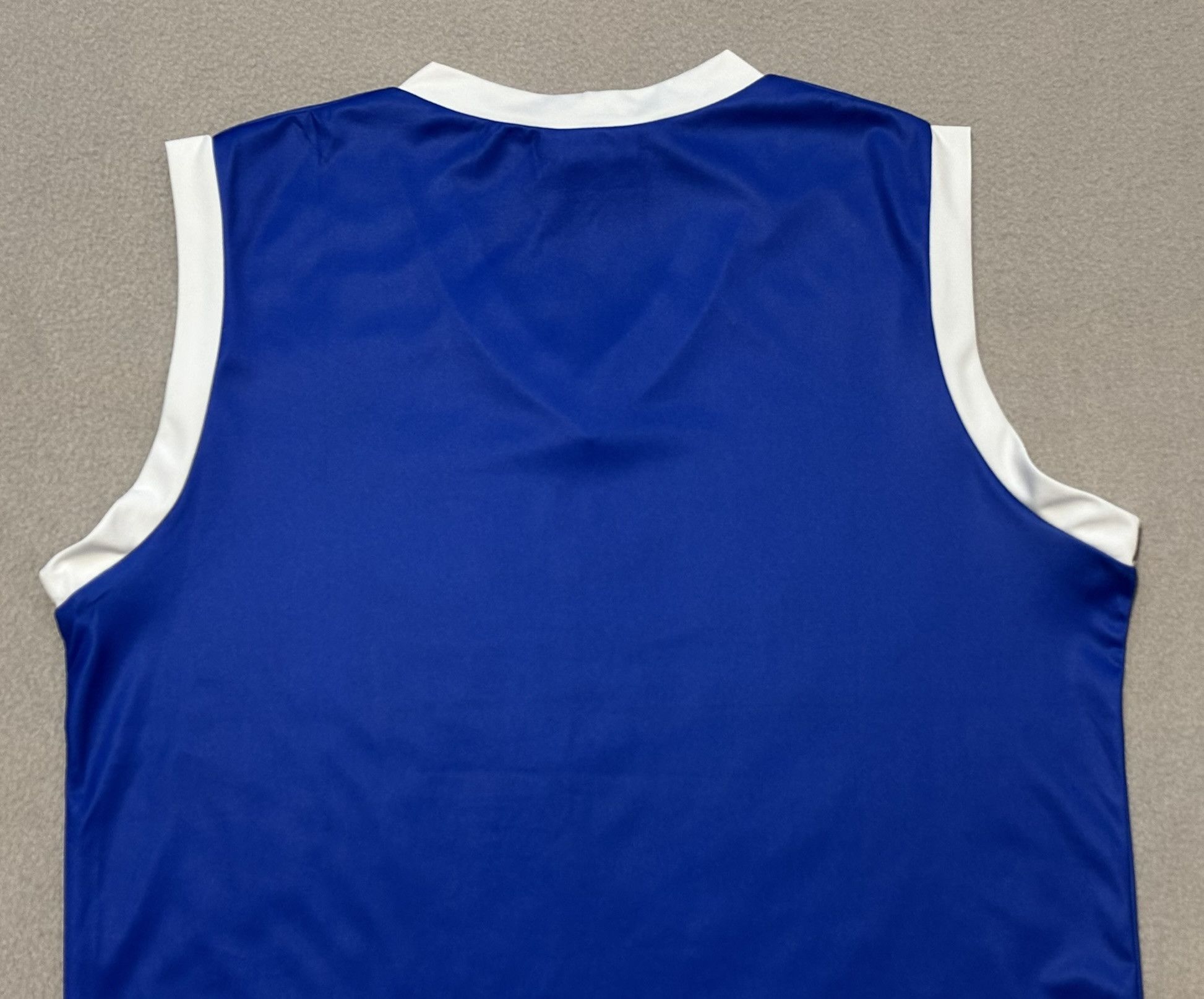 Other Alba Berlin Basketball Academy BBL Basketball Jersey, size M Size US M / EU 48-50 / 2 - 11 Thumbnail