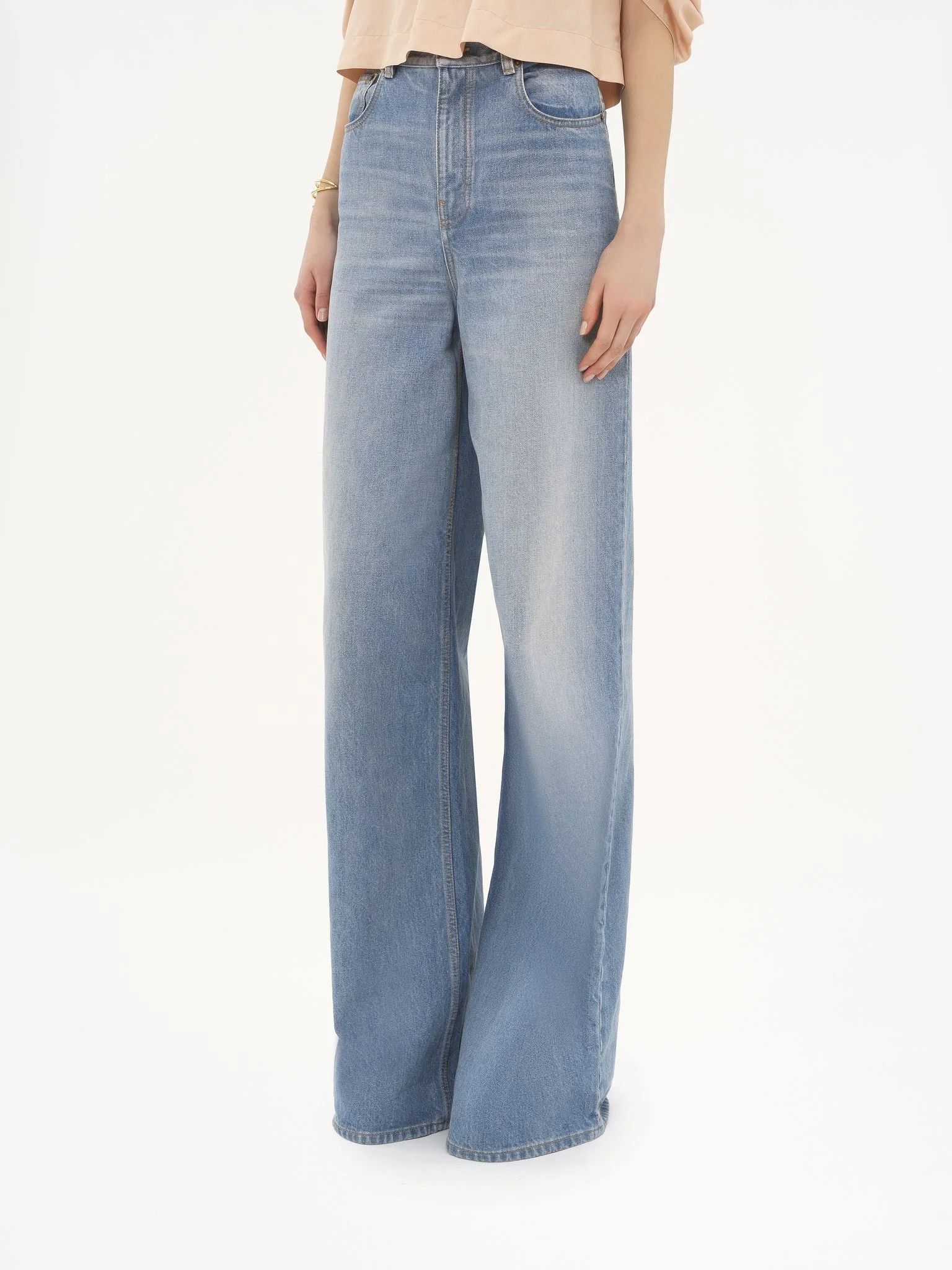 Chloe o1loc1c10326 High-Rise Flare Jeans in Iced Blue Size 28" / US 6 / IT 42 - 3 Thumbnail