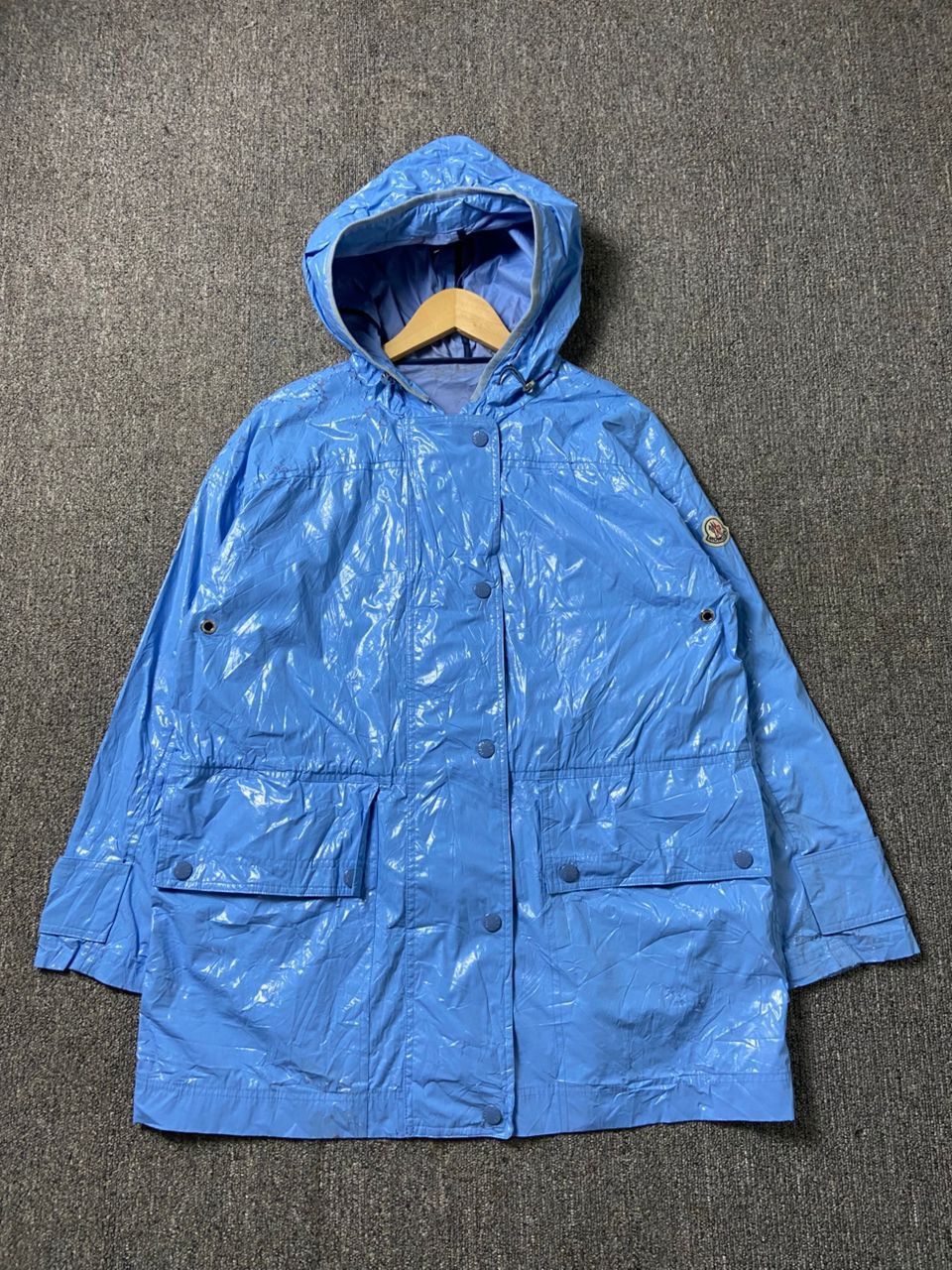 Moncler MONCLER Shiny Navet Rain Hooded Jacket (188) Size US S / EU 44-46 / 1 - 1 Thumbnail