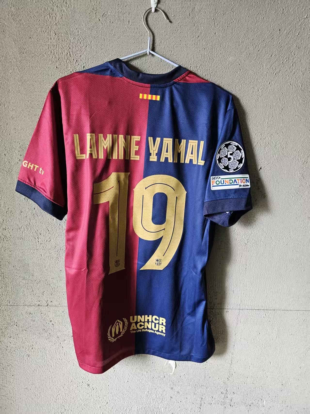 Nike 2025 Barcelona Lamine Yamal Jersey Home Size US L / EU 52-54 / 3 - 1 Thumbnail