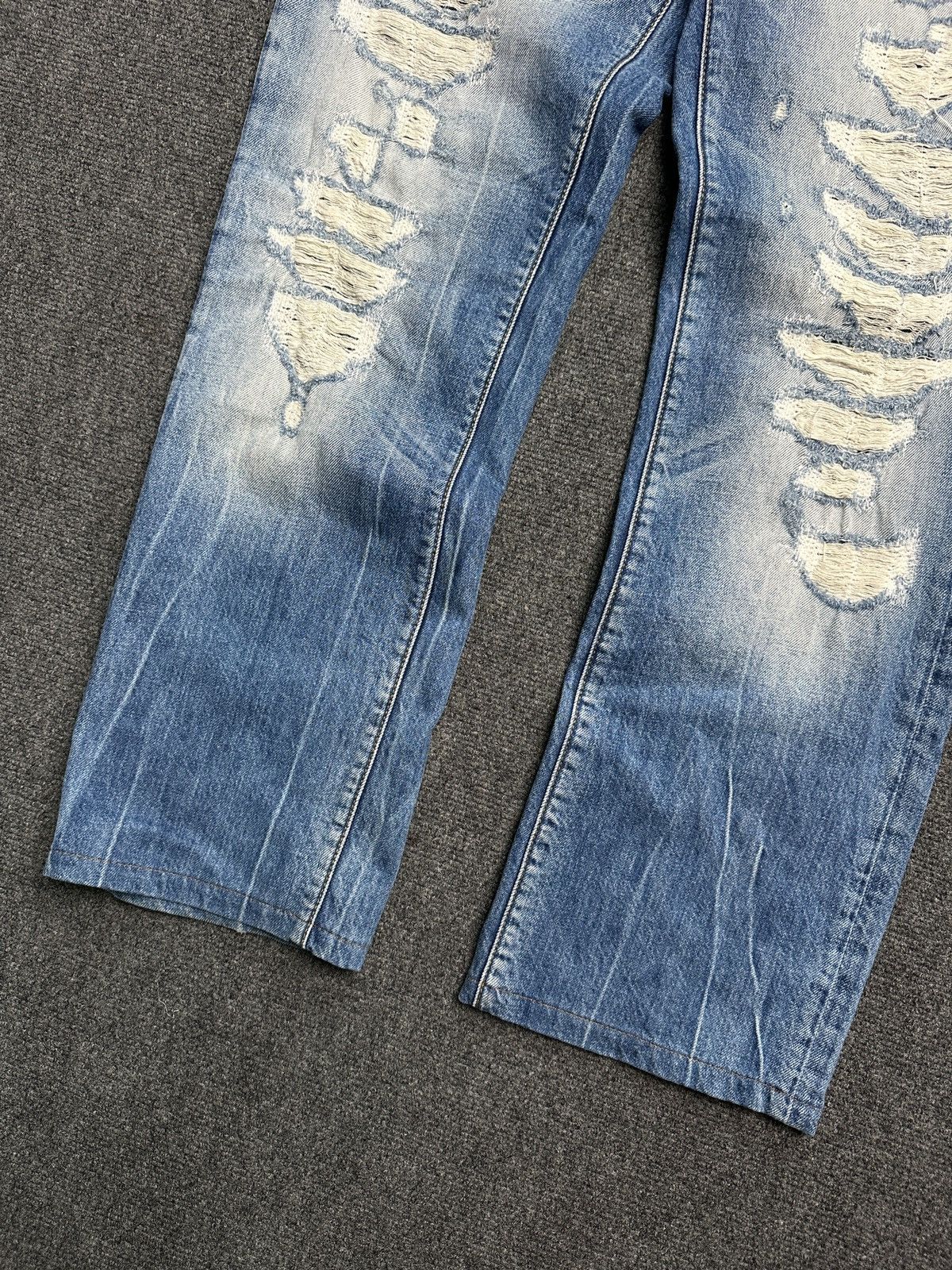 Hugo Boss HUGO BOSS Distressed Jeans Regular Fit Denim Pants size 34 Size US 34 / EU 50 - 5 Thumbnail
