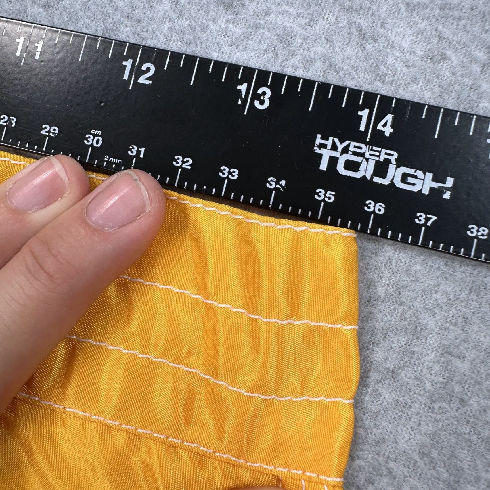 Vintage Birdwell Beach Britches Board Shorts Mens Medium Yellow Nylon Surf Swim Quick Dry Lightweight Size US 28 / EU 44 - 5 Thumbnail