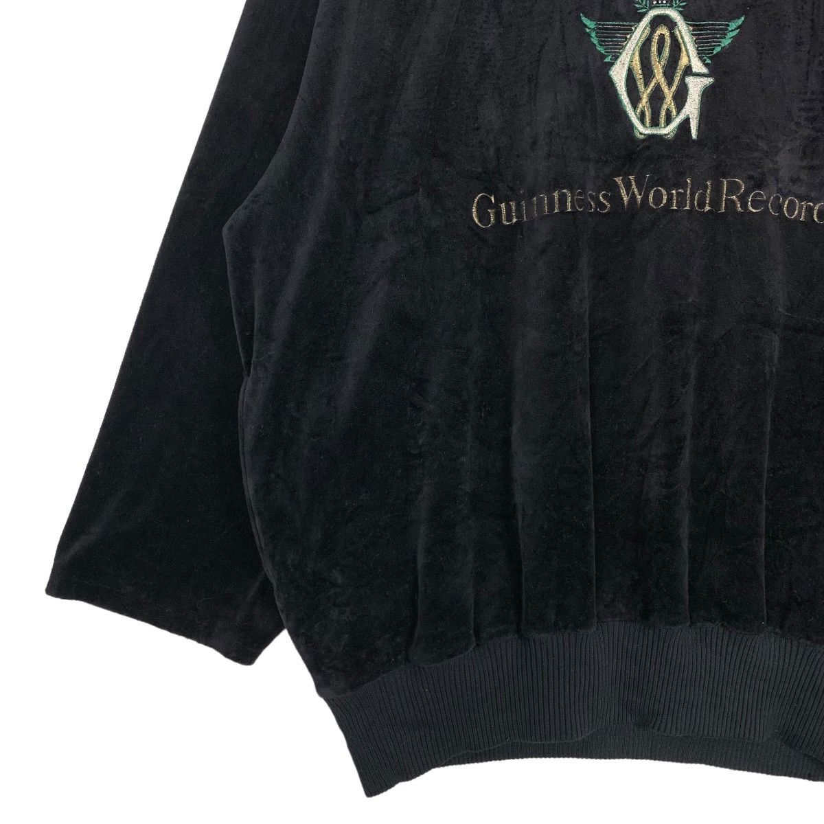 Vintage GUINNESS WORLD RECORDS Big Logo Velvet Sweater #0381-C18 Size US L / EU 52-54 / 3 - 3 Thumbnail