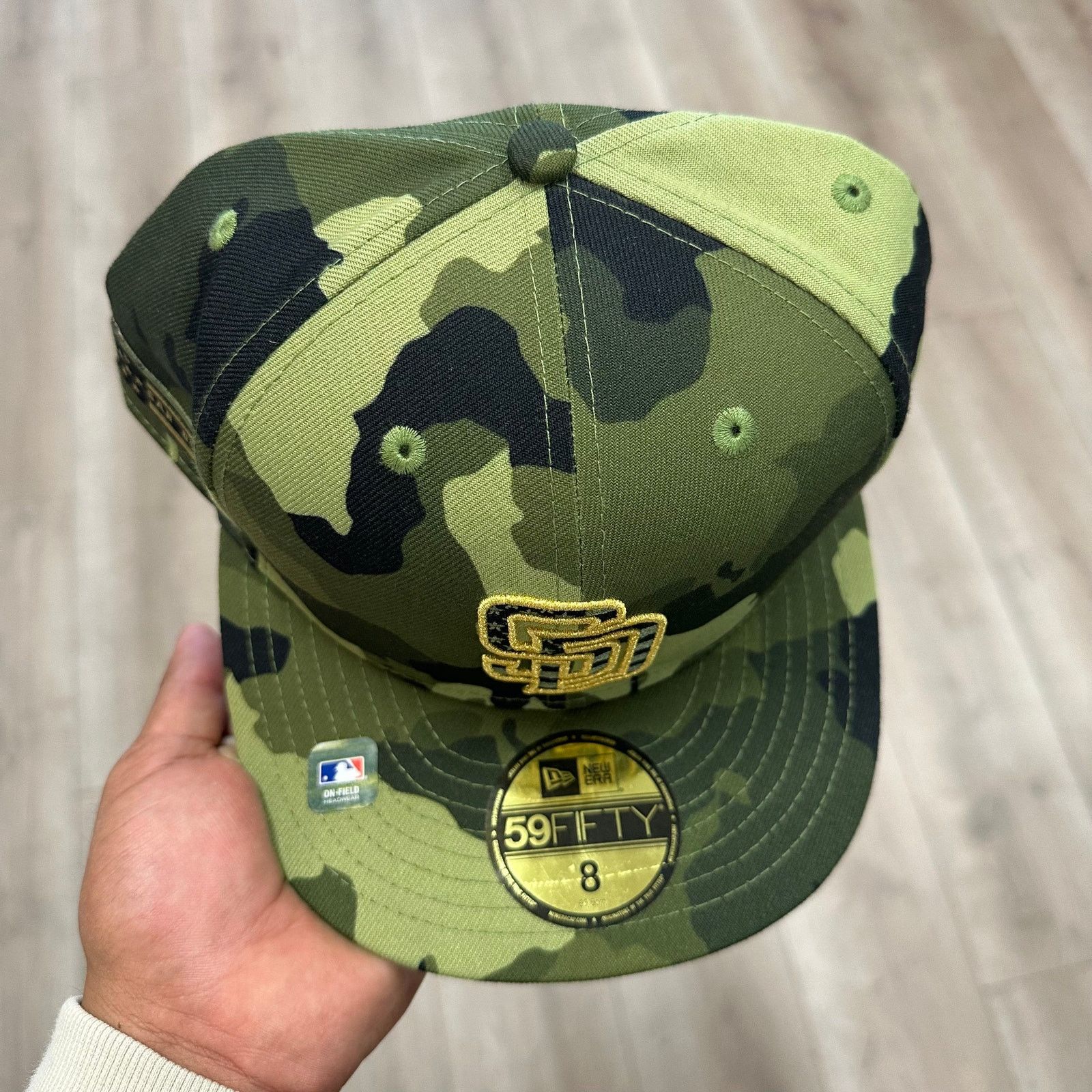 New Era San Diego Padres 2022 ARMED FORCES STARS N STRIPES Hat Size ONE SIZE - 3 Thumbnail