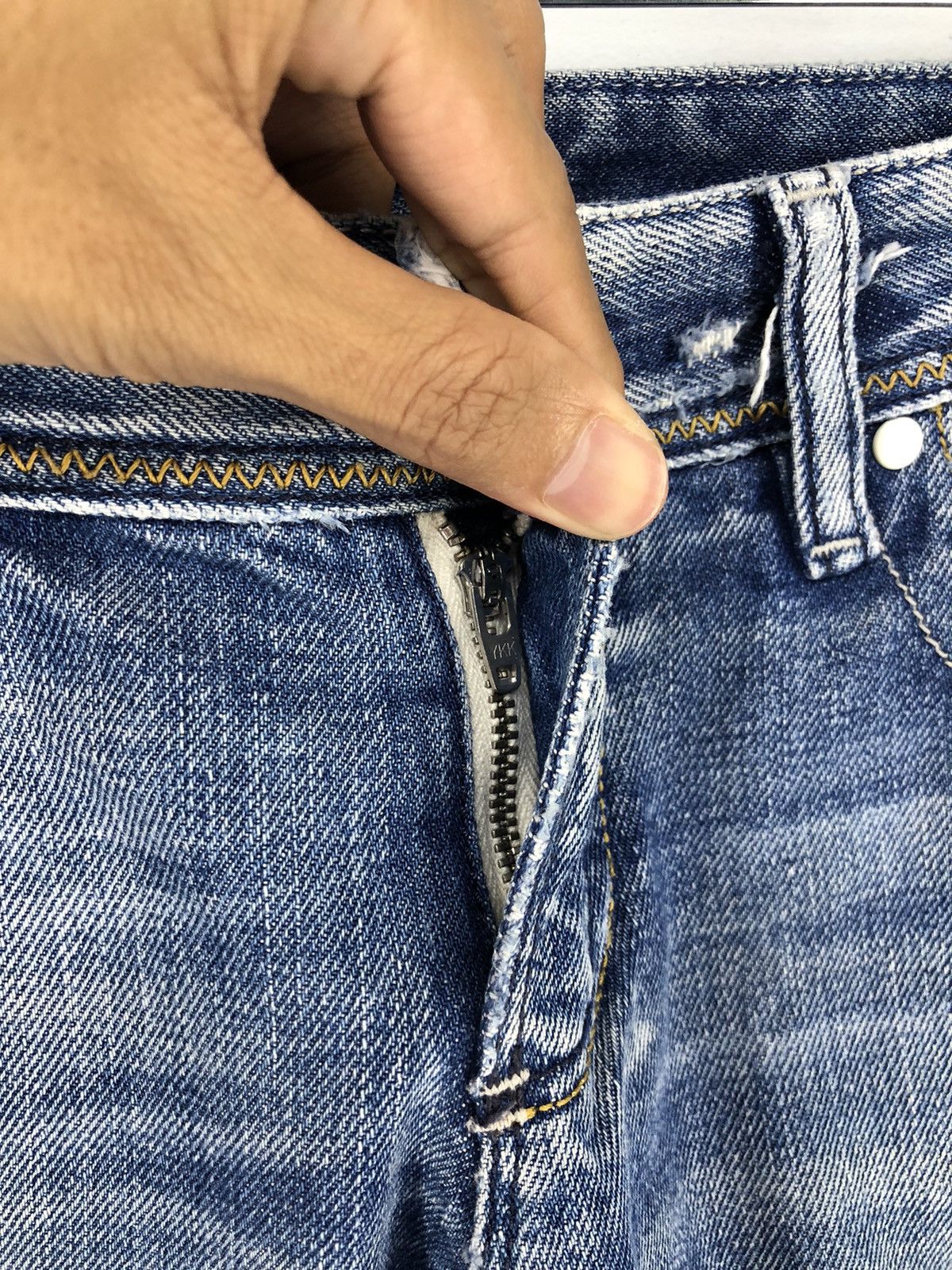 Diesel Vintage Diesel Lowky Distressed Faded Blue Jeans Size 29" - 7 Thumbnail