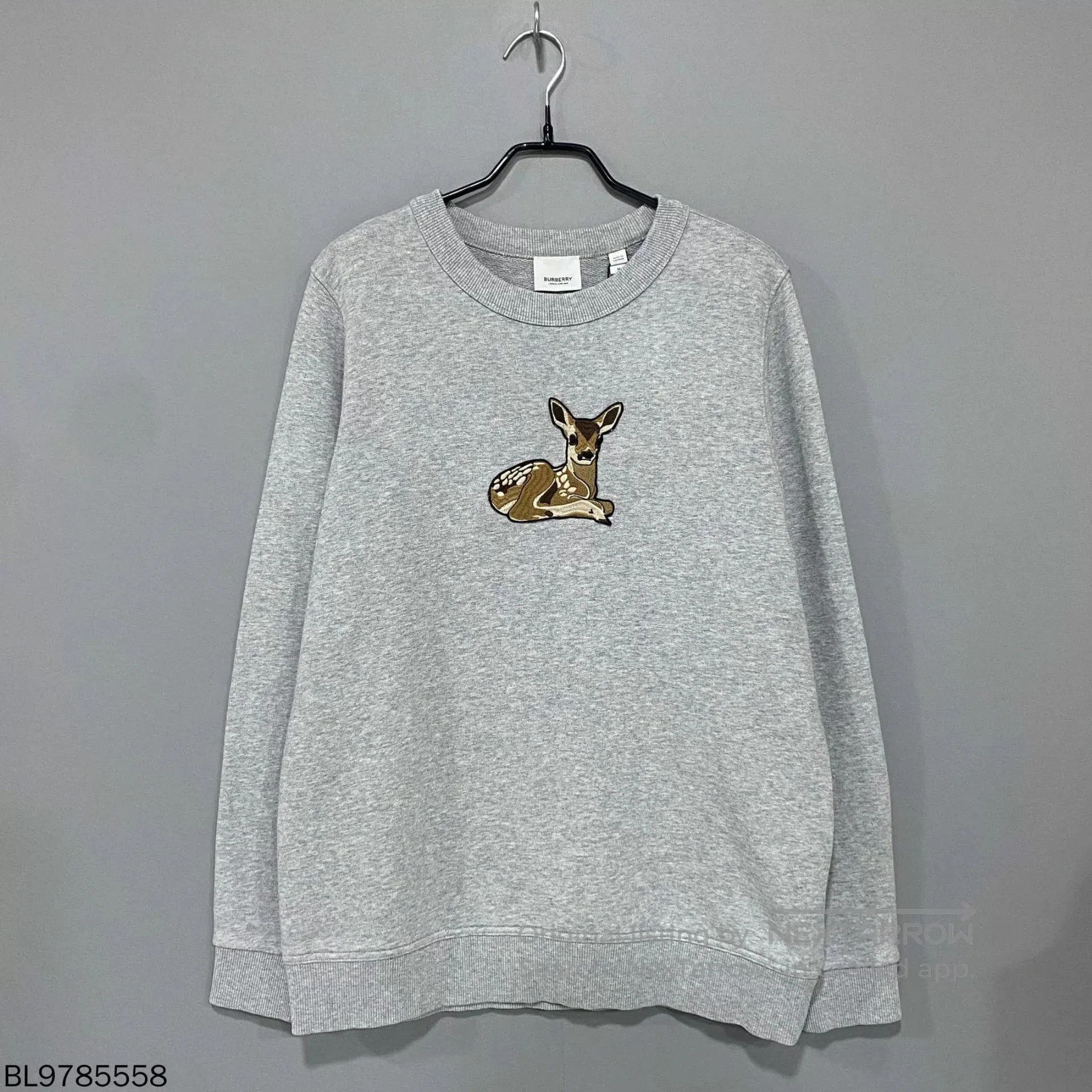 Burberry Burberry Deer Embroidered Logo Sweatshirt. Size US M / EU 48-50 / 2 - 1 Thumbnail