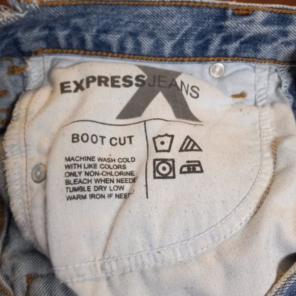 Express Express Jeans Size 3/4R Womens Boot Cut Light Wash Denim Blu Size 28" / US 6 / IT 42 - 11 Thumbnail