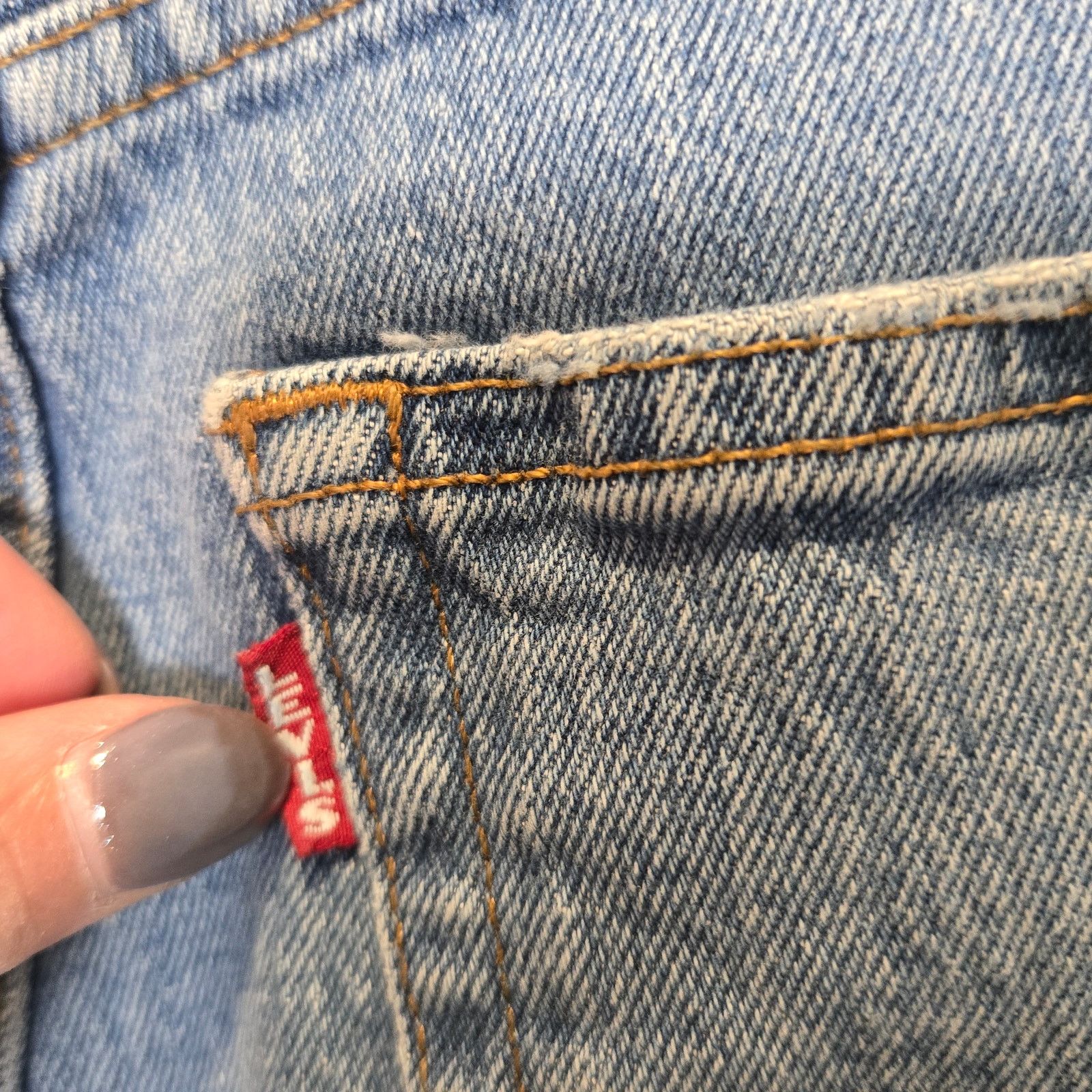 Levi's 2018 Levi's Ribcage Straight big E 27 button fly distressed Size 27" / US 4 / IT 40 - 9 Thumbnail