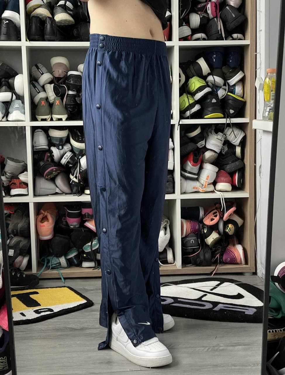 Nike Vintage studded sweatpants nike mini Swoosh y2k style Size US 32 / EU 48 - 2 Thumbnail