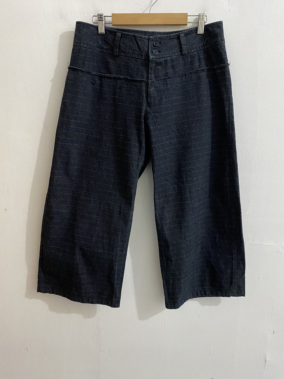 image of Plantation By Issey Miyake Baggy Cropped Pant in Dark Grey, Women's (Size 32)