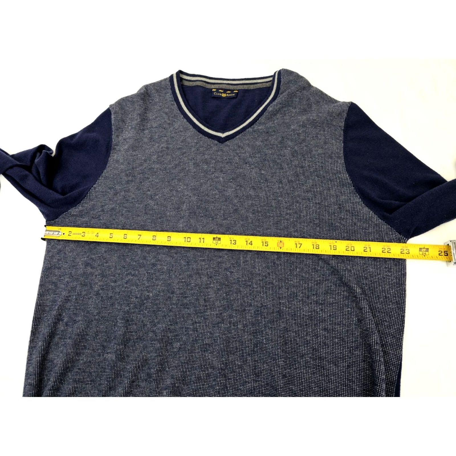 Club Room Club Room Lightweight Cashmere Blend Pullover Sweater Men L Heathered Blue, V-Neck, Long Sleeve, Casual Knit Shirt, 46" Chest (Mens) Size US L / EU 52-54 / 3 - 4 Thumbnail