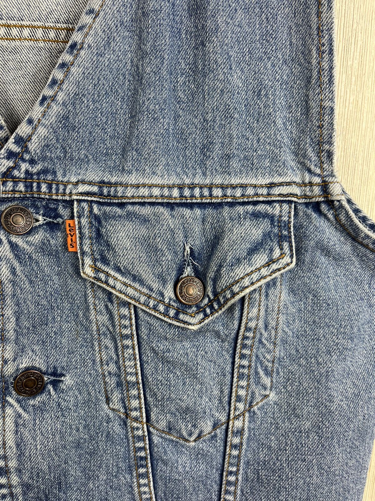 Levi's × Levi's Vintage Clothing × Vintage Vintage 80s Levi’s denim vest jacket sleeveless orange tab Size US L / EU 52-54 / 3 - 8 Thumbnail