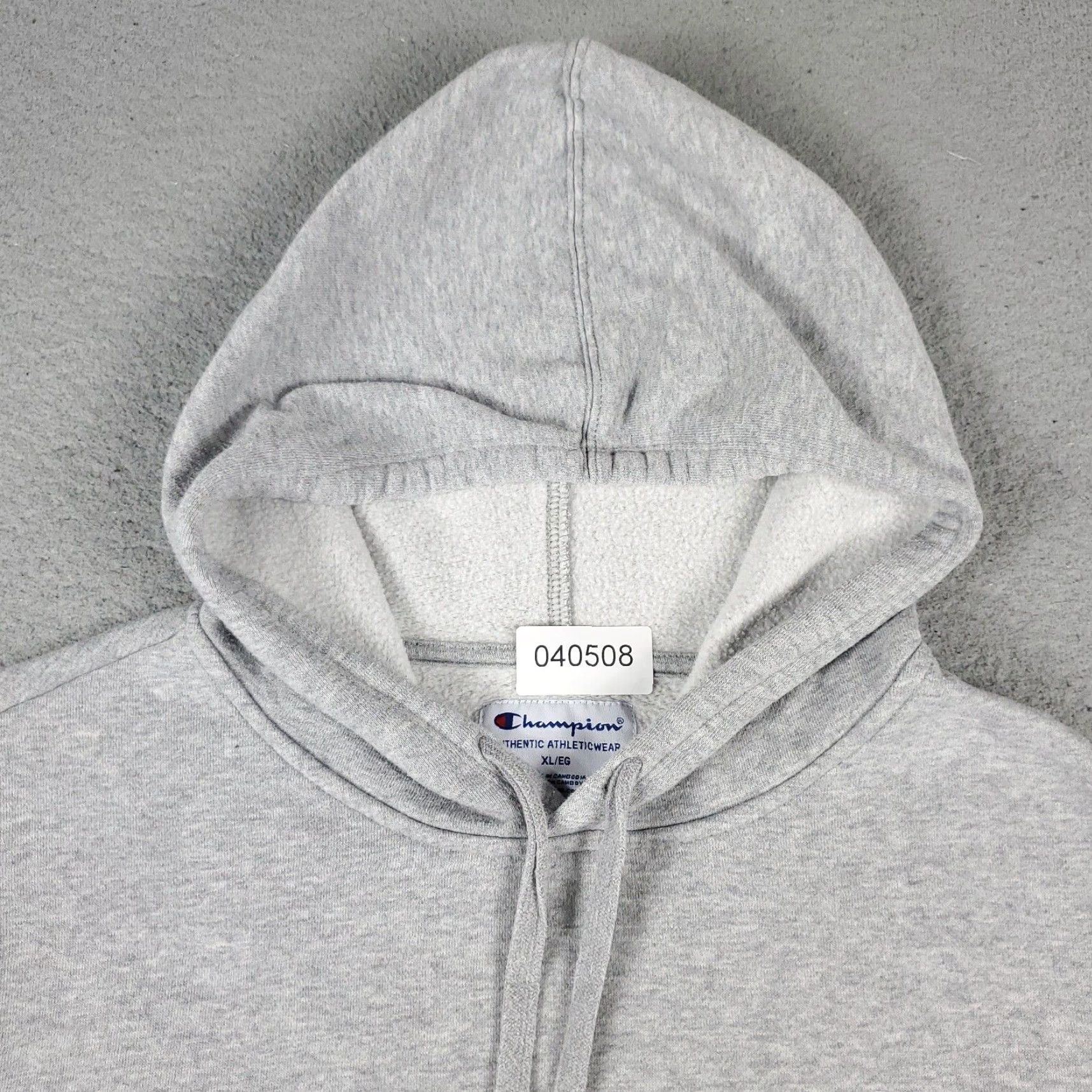 Champion Champion Women's XL Gray Pullover Hoodie Sweatshirt Casual Activewear Modern Sports Size XL / US 12-14 / IT 48-50 - 2 Thumbnail
