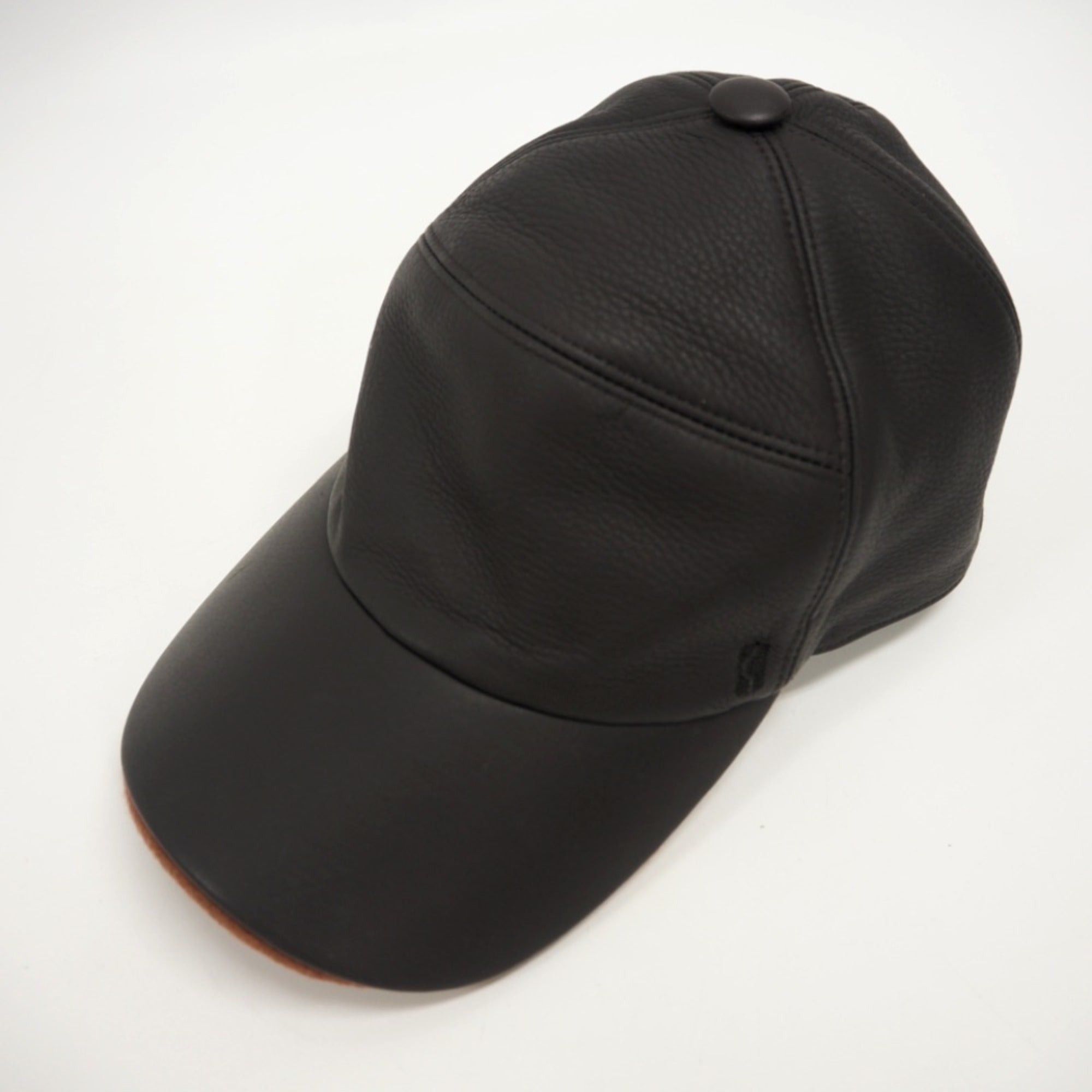 image of Hermes Deerskin X Cashmere Cap Brown Unisex in Black, Women's