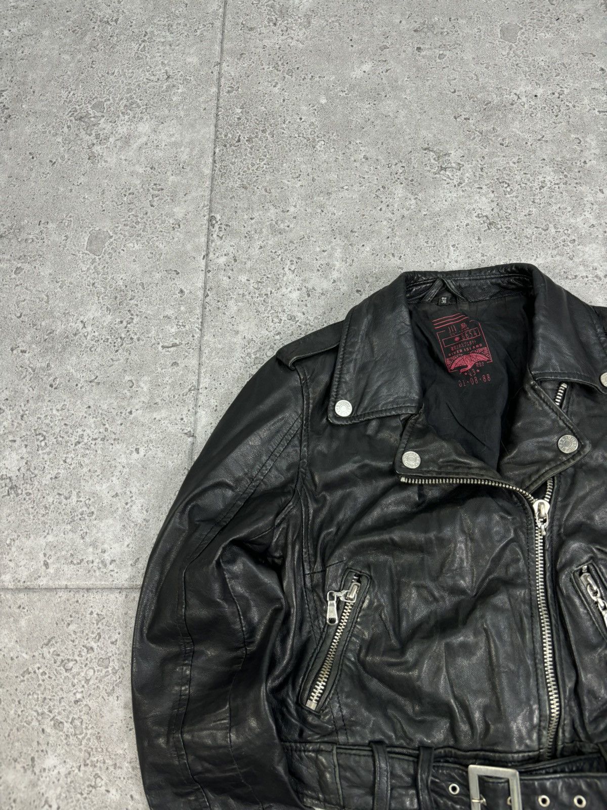Japanese Brand × Vintage 2000s Japan Cropped Faded Distressed Leather Bomber Jacket Size S / US 4 / IT 40 - 5 Thumbnail