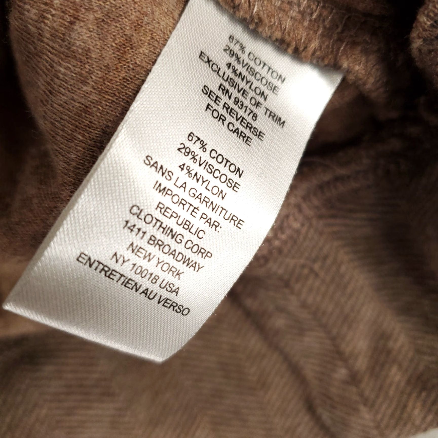 Vintage Tahari Mens XL Pullover Sweater 1/4 Zip Herringbone Brown Gray Classic Casual Shirt? Size US XL / EU 56 / 4 - 7 Thumbnail