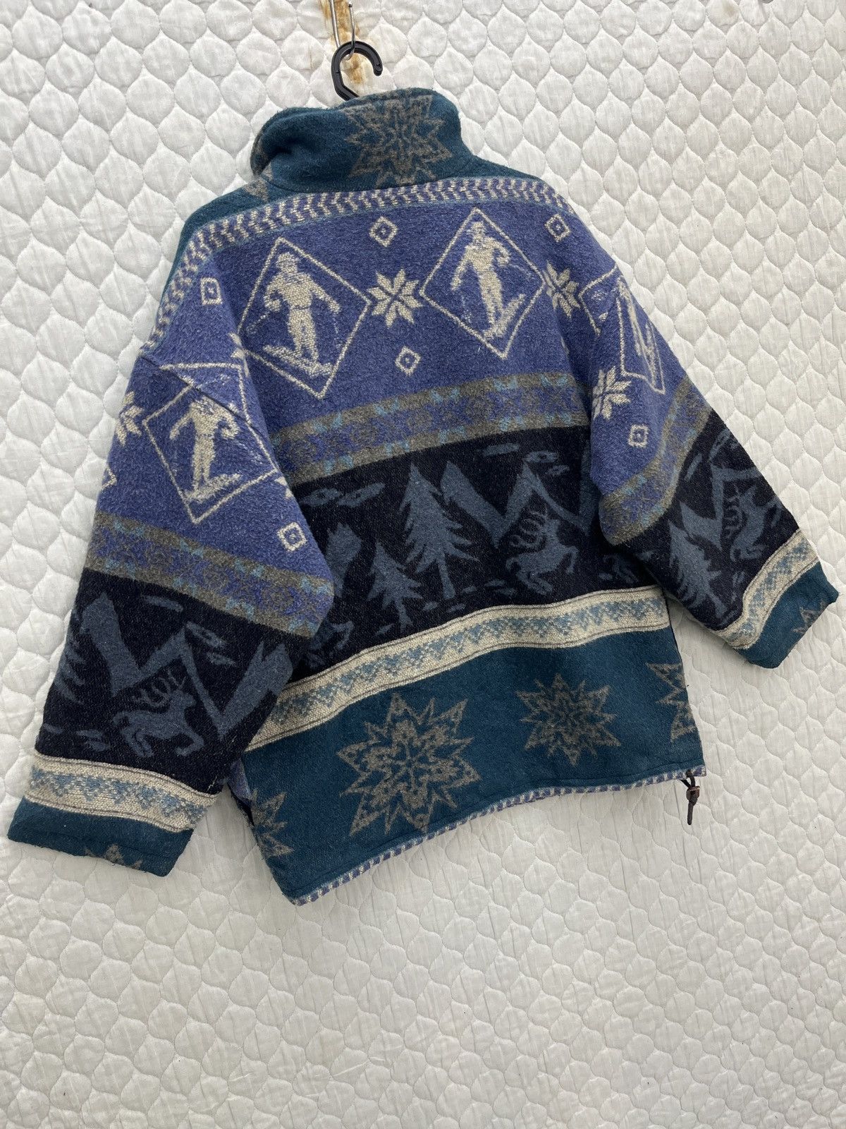 L.L. Bean 🔥🔥🔥STEALS VTG LL BEAN NATIVE PULLOVER HALF ZIPPER SWEATSHIRT Size US M / EU 48-50 / 2 - 11 Thumbnail