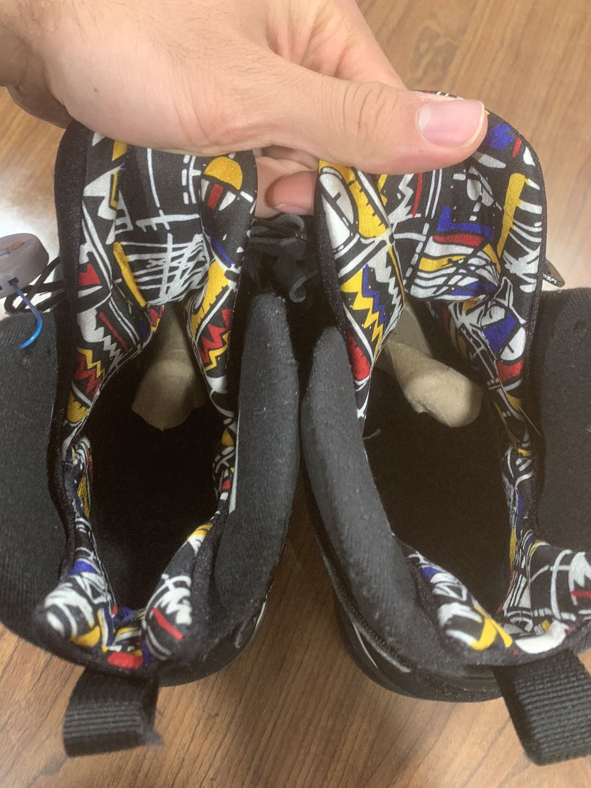 Jordan Brand × Nike Jordan 8 Retro Playoff Size US 12 / EU 45 - 7 Thumbnail