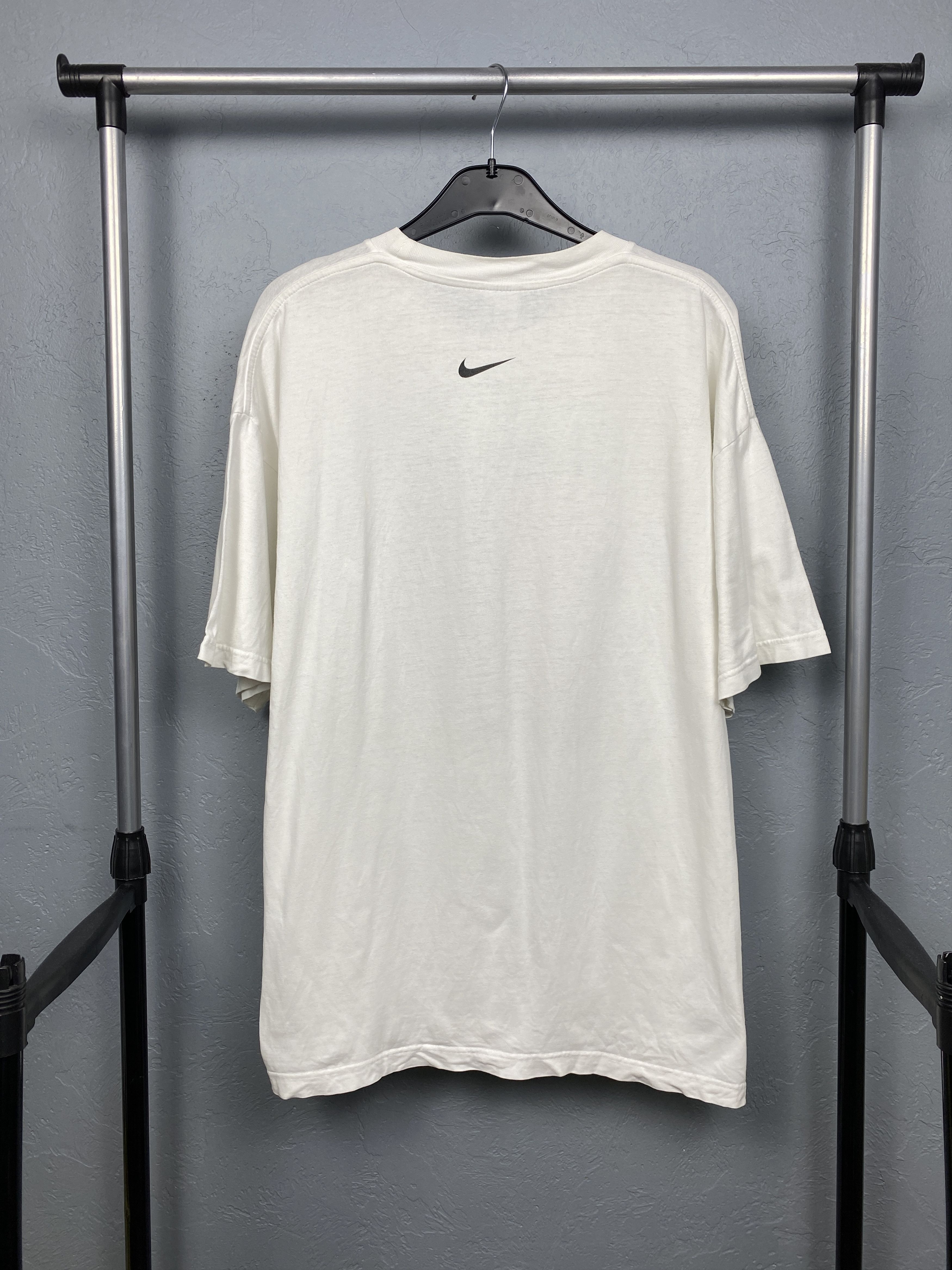 Nike × Vintage Nike Vintage Tennis Court Mens Big Logo T-Shirt Tee Size US XL / EU 56 / 4 - 8 Thumbnail
