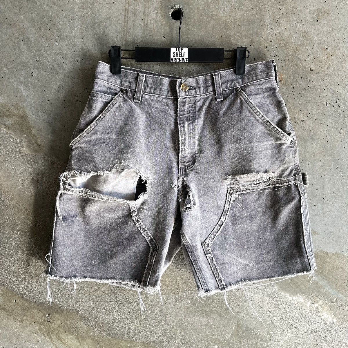 Carhartt Vintage THRASHED Carhartt Double Knee Carpenter Shorts 🚬 Size US 30 / EU 46 - 1 Thumbnail