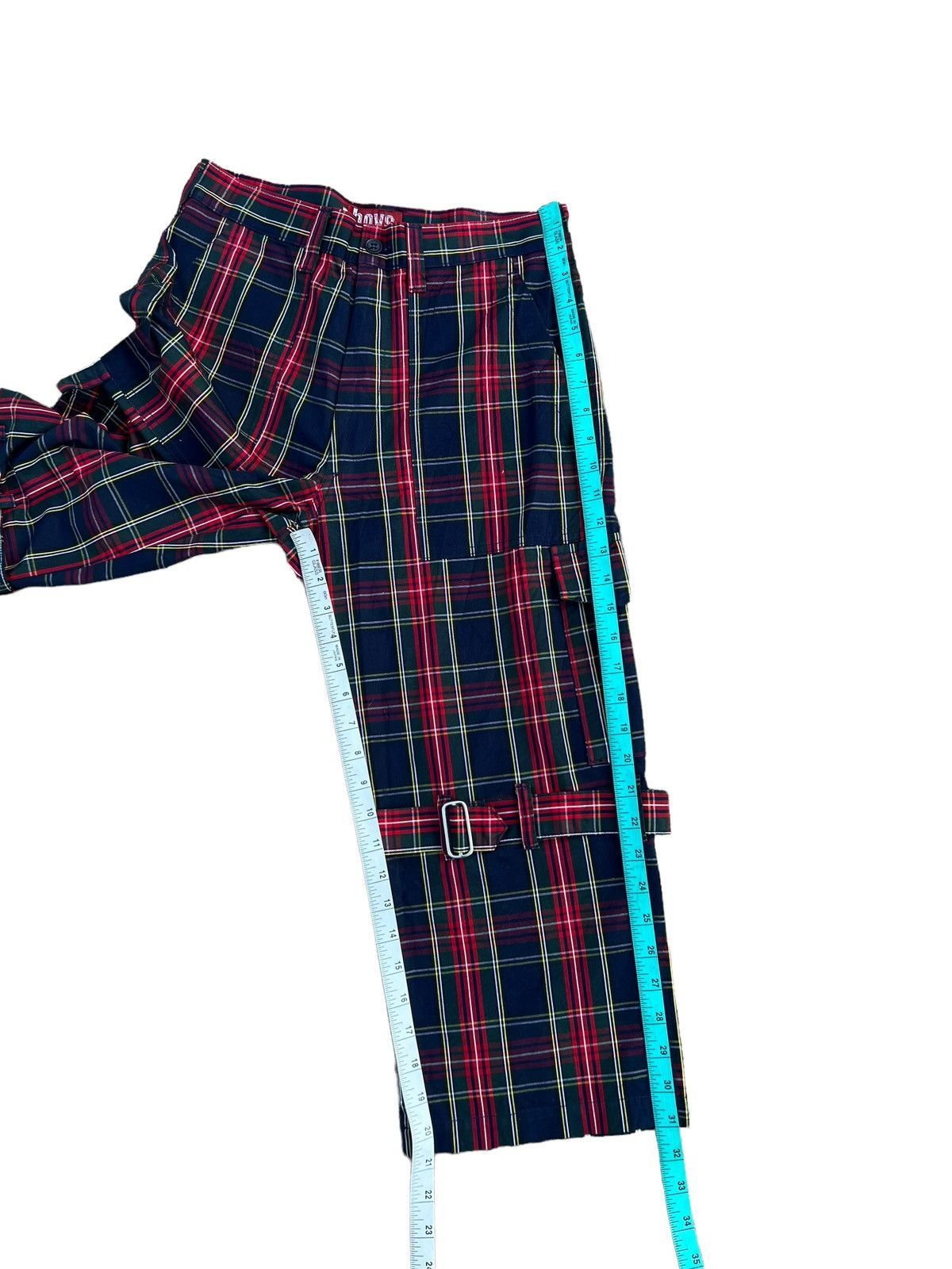Vintage Vintage 2000s Boys Batsu Tartan Bondage 3 Quarter Pant Size US 29 - 5 Thumbnail