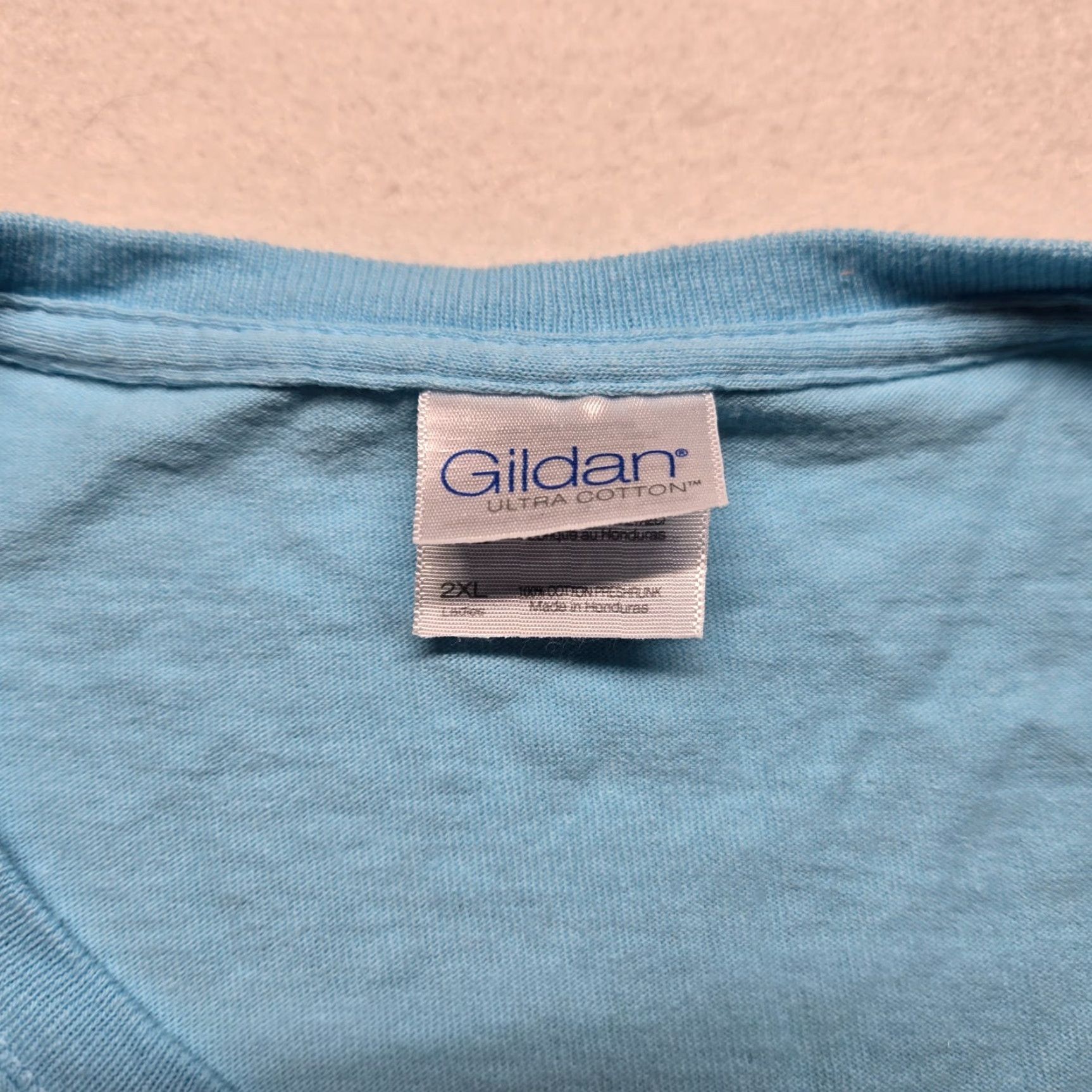 Gildan VINTAGE Outer Banks OBX North Carolina Beach T-Shirt Womens 2XL Blue Casual Short Sleeve Size XXL / US 16-18 / IT 52-54 - 3 Thumbnail