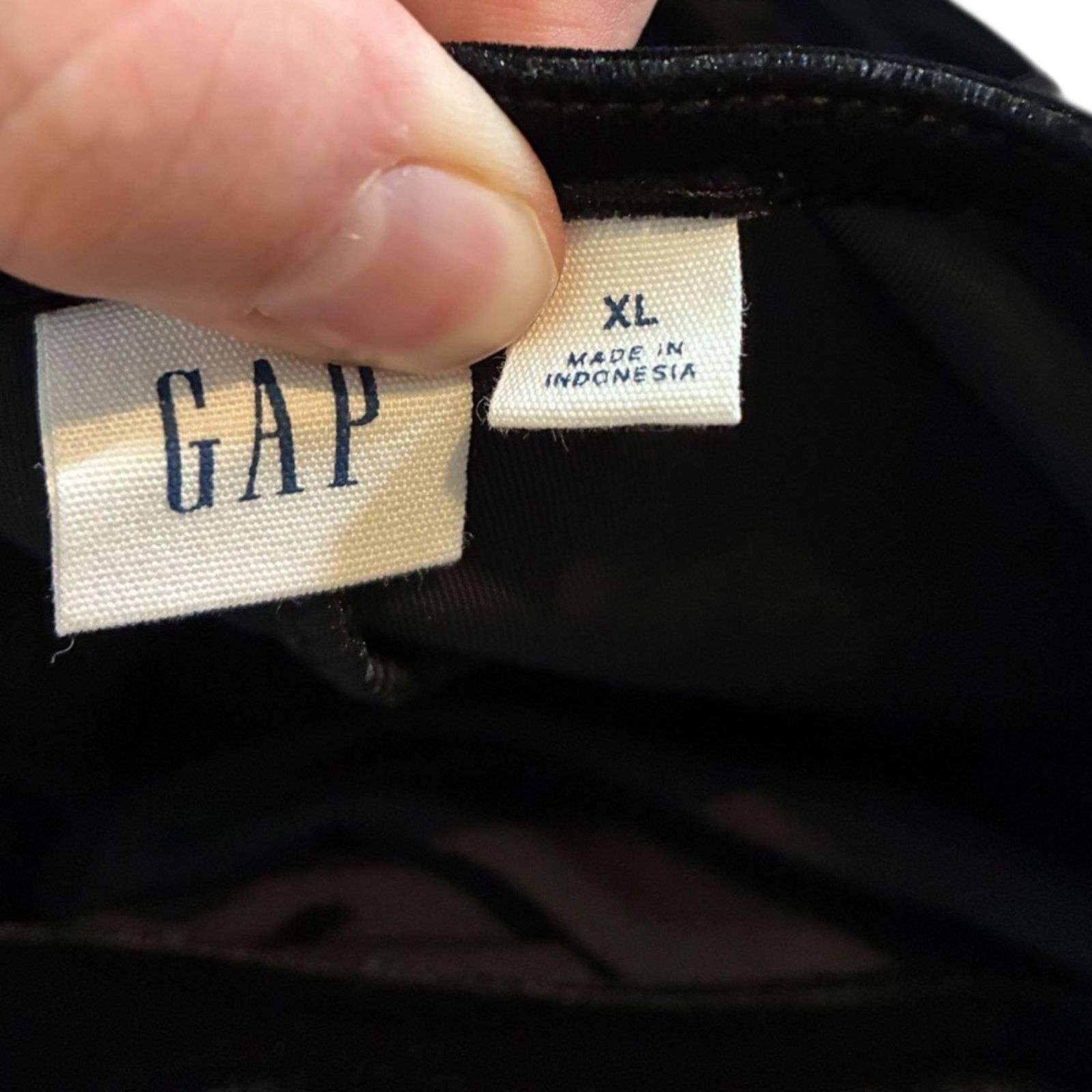Gap GAP Black Velvet Long Sleeve Dress | XL | Holiday LBD | EUC Size XL / US 12-14 / IT 48-50 - 2 Thumbnail