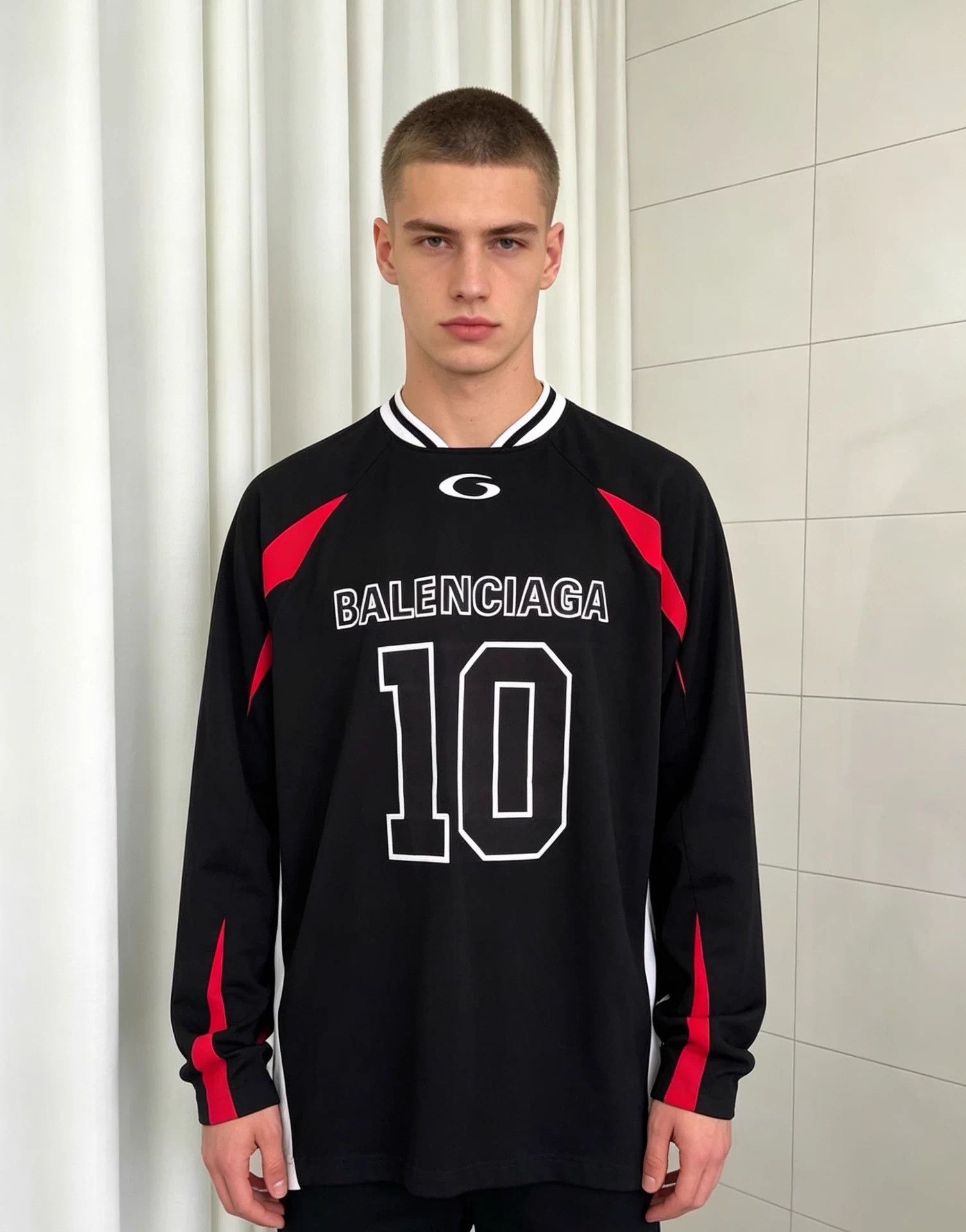 Balenciaga Balenciaga x NBA Black Red Oversized Long Sleeve Jersey L Size US L / EU 52-54 / 3 - 6 Thumbnail