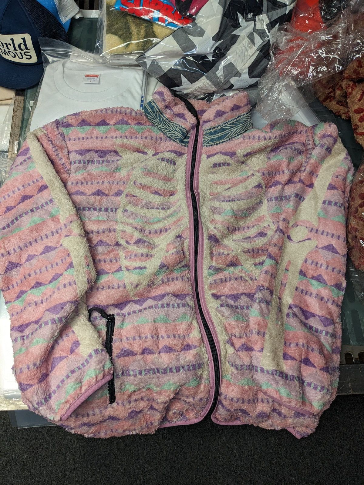 Kapital Kapital Ashland Stripe Bone Pattern Fleece Zip Blouson Pink Size US XL / EU 56 / 4 - 4 Thumbnail