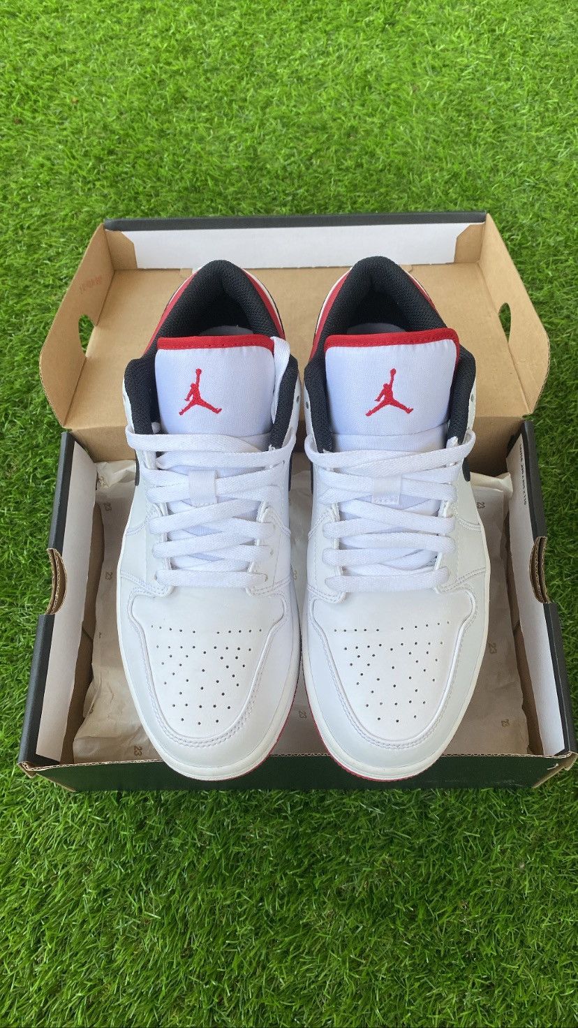 Jordan Brand × Nike Air Jordan 1 University Red Size US 7.5 / EU 40-41 - 2 Thumbnail
