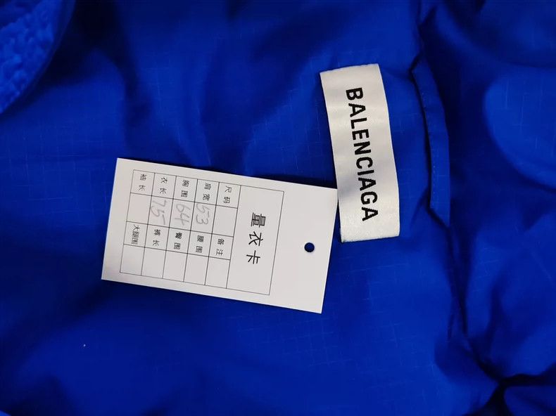 Balenciaga Balenciaga size 36 Royal Blue Hooded Puffer Coat Size S / US 4 / IT 40 - 5 Thumbnail