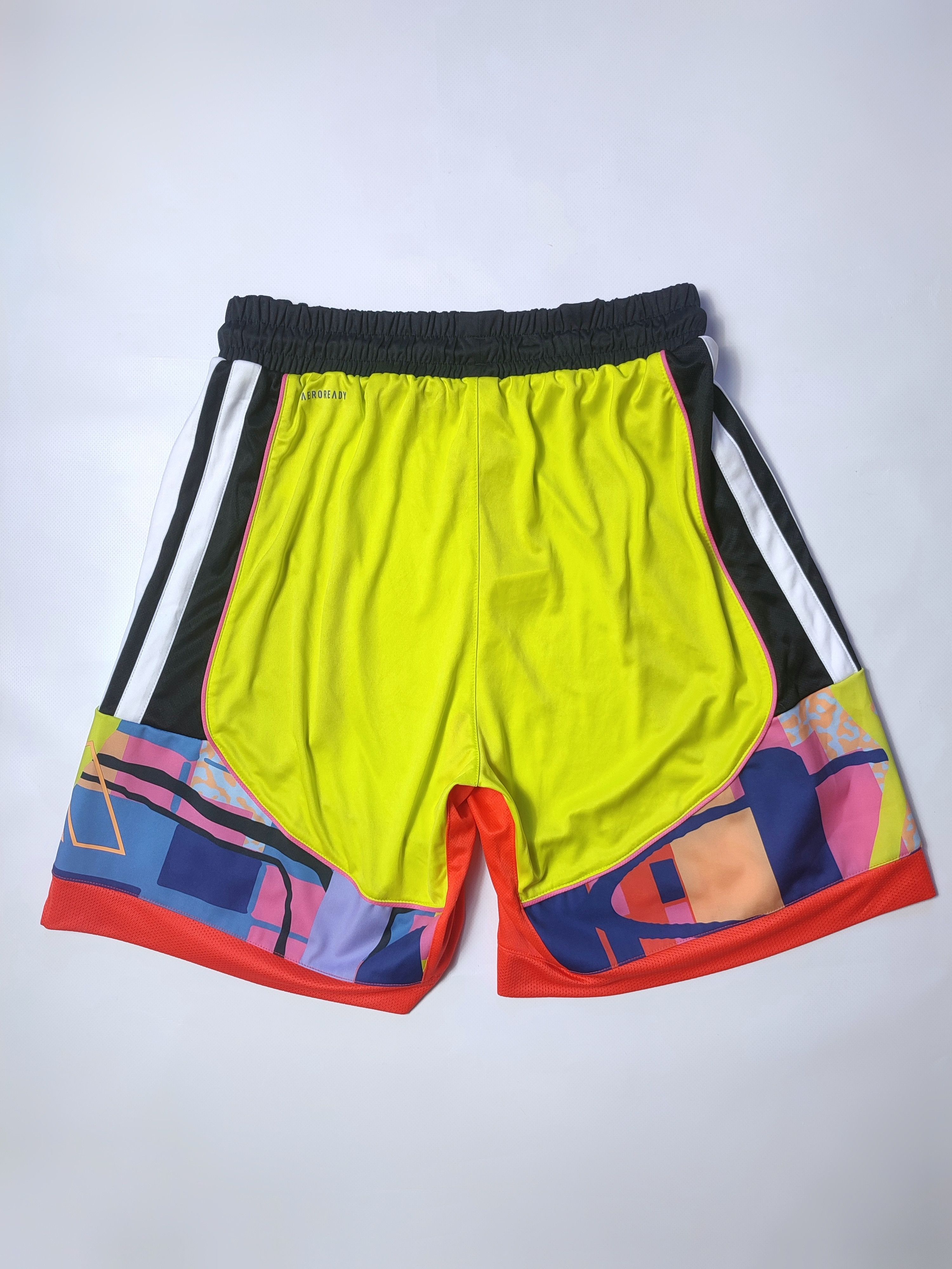 NBA Adidas PRD BOS BB SHOR Boston Celtics Basketball Shorts 2018 Size US 31 - 3 Thumbnail
