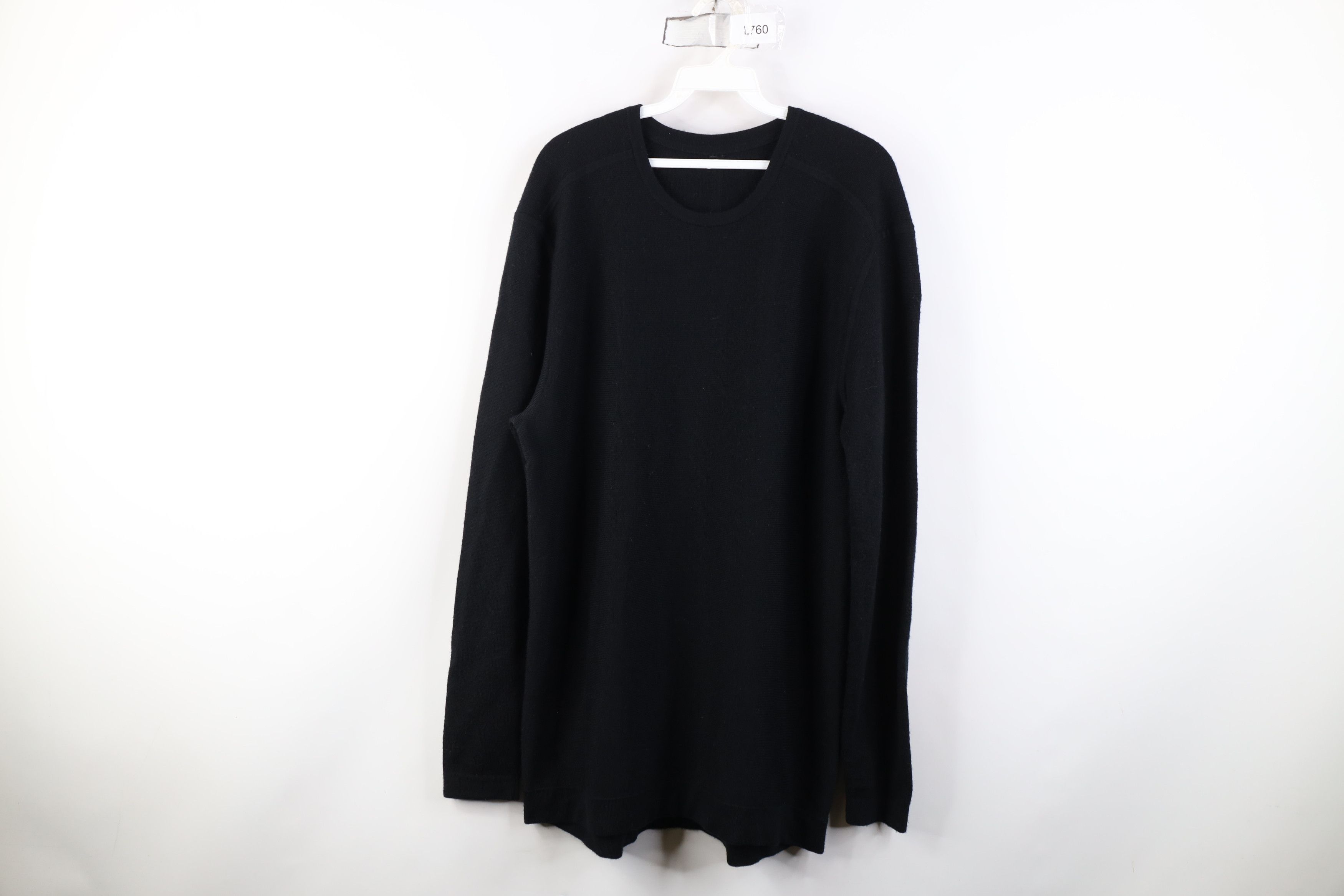 Lululemon Lululemon Blank Merino Wool Knit Crewneck Sweater Black Size US L / EU 52-54 / 3 - 1 Thumbnail