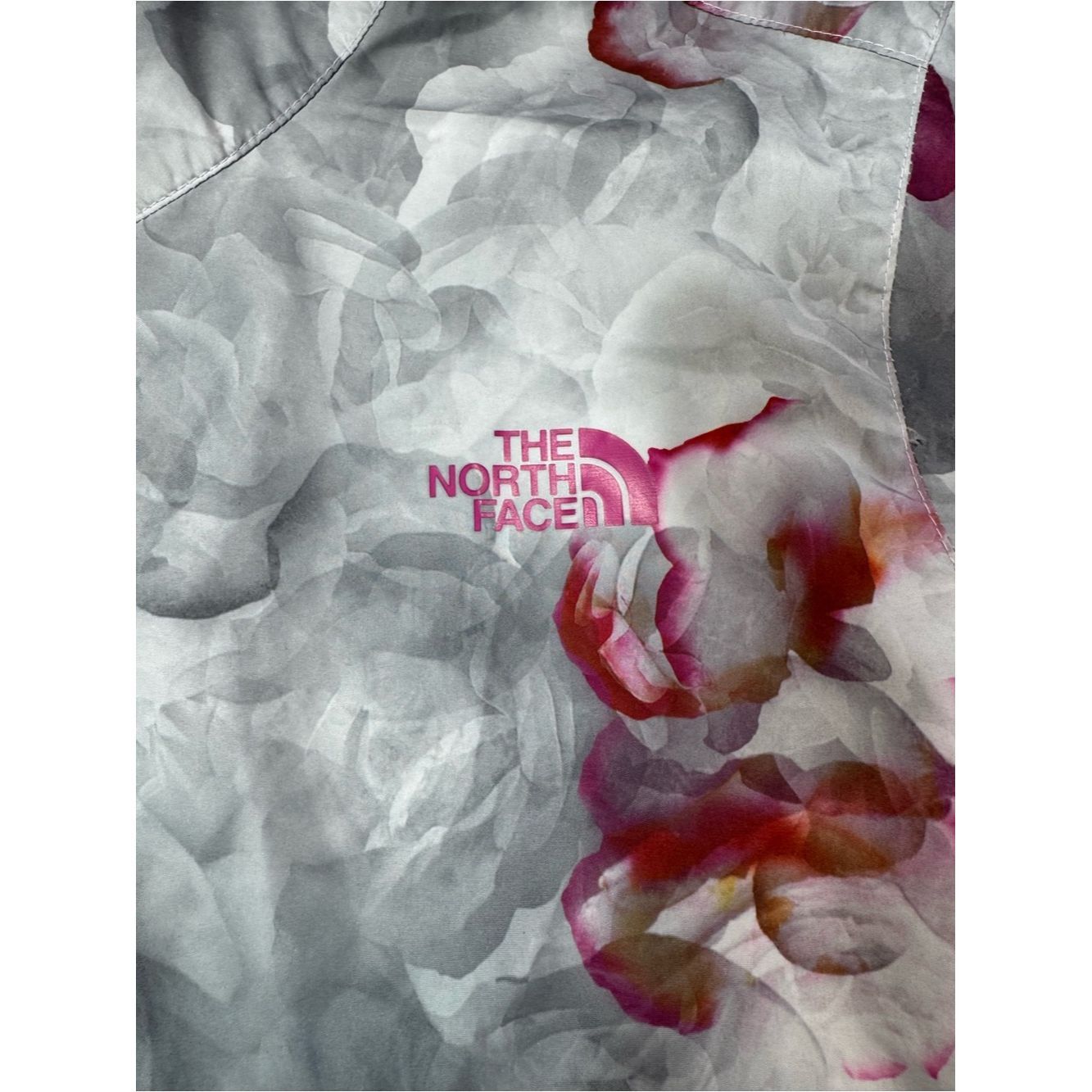 The North Face The North Face Pink & Gray Floral-Print Rain Jacket Size M Size M / US 6-8 / IT 42-44 - 6 Thumbnail