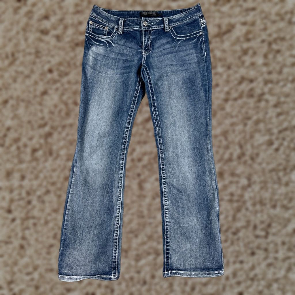 Vintage Premiere Women Jeans 11 Blue Denim Embroidered Slim Bootcut Low Rise 32 Inseam 31in 5-Pocket Design Size 32" / US 10 / IT 46 - 1 Thumbnail